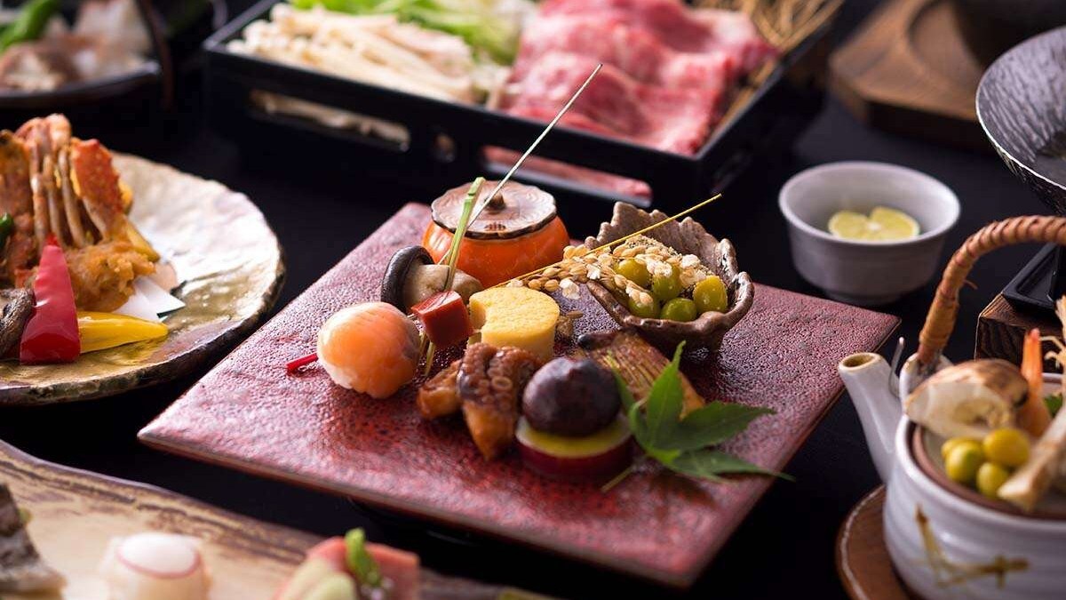 An example of the Autumn Nagomi Kaiseki course meal (*The food photos are for illustrative purposes only)