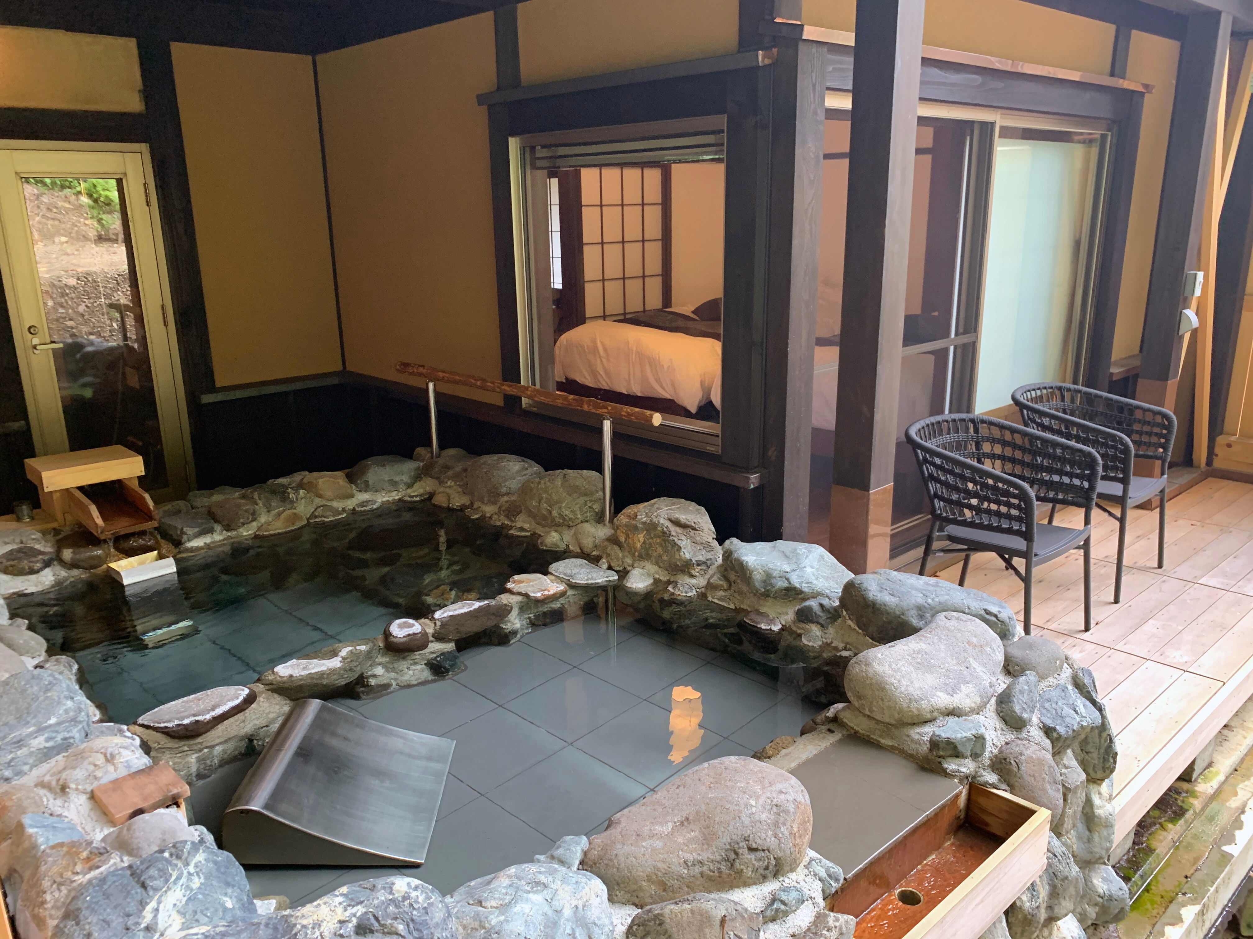 別館A_露天浴池②