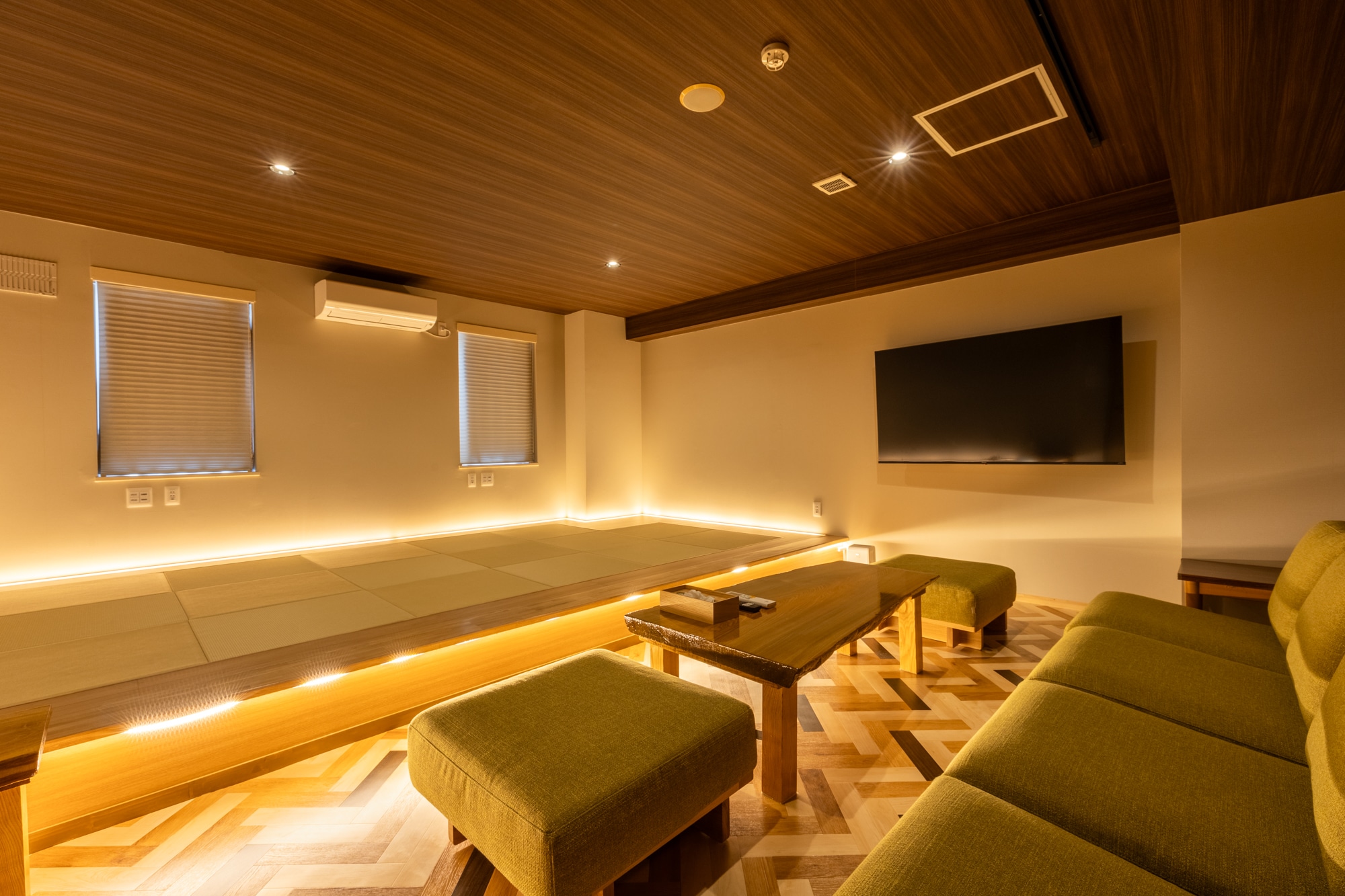 Room with sauna (large) (brown bear) (futons for the number of people)