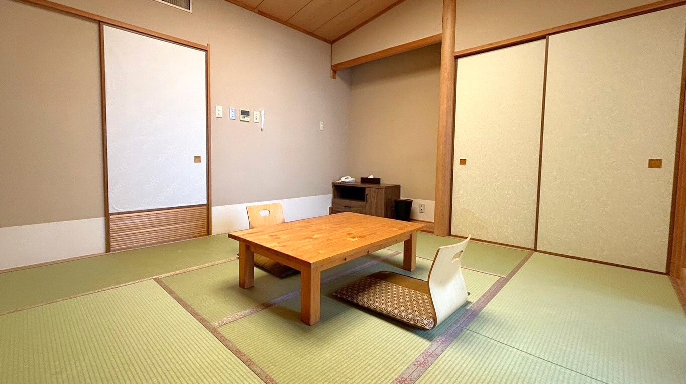 [Room Type B] Japanese-style room with 8 tatami mats *Example