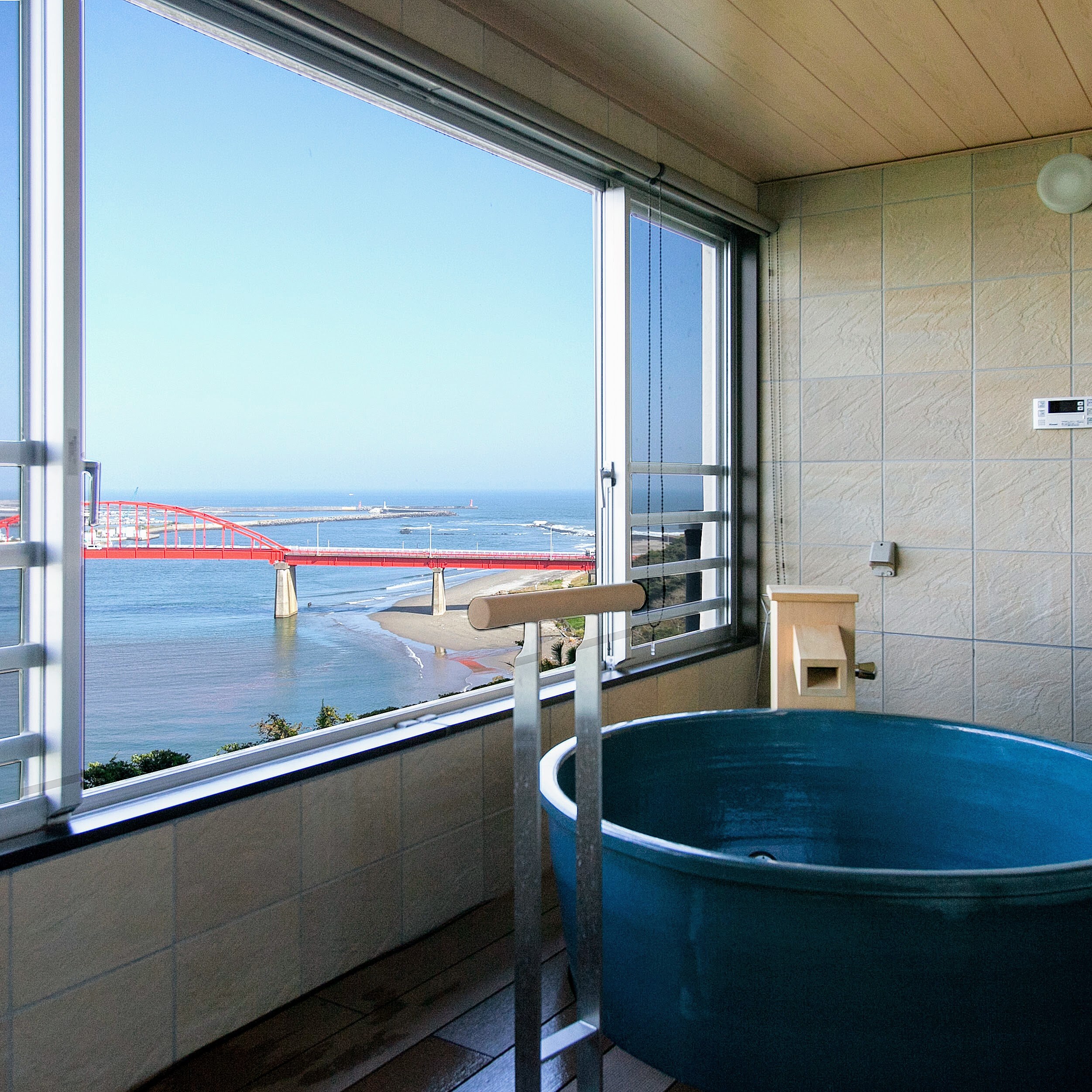 帶觀景浴池的特別日式和西式房間