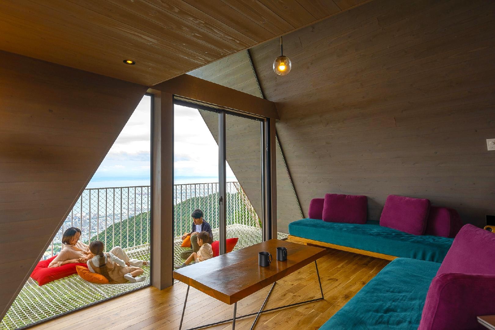 Living & Hammock Family Must