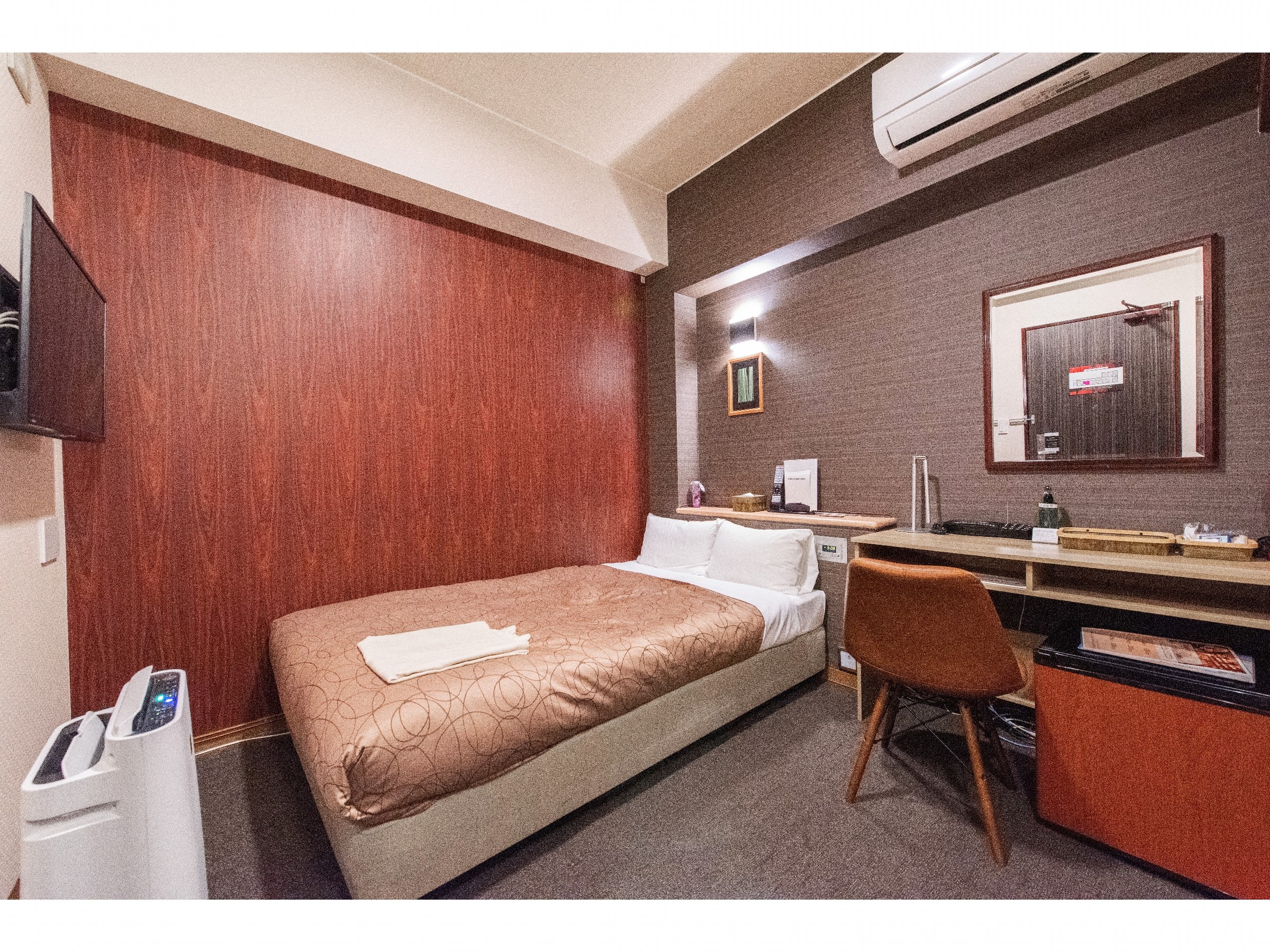 semi double room