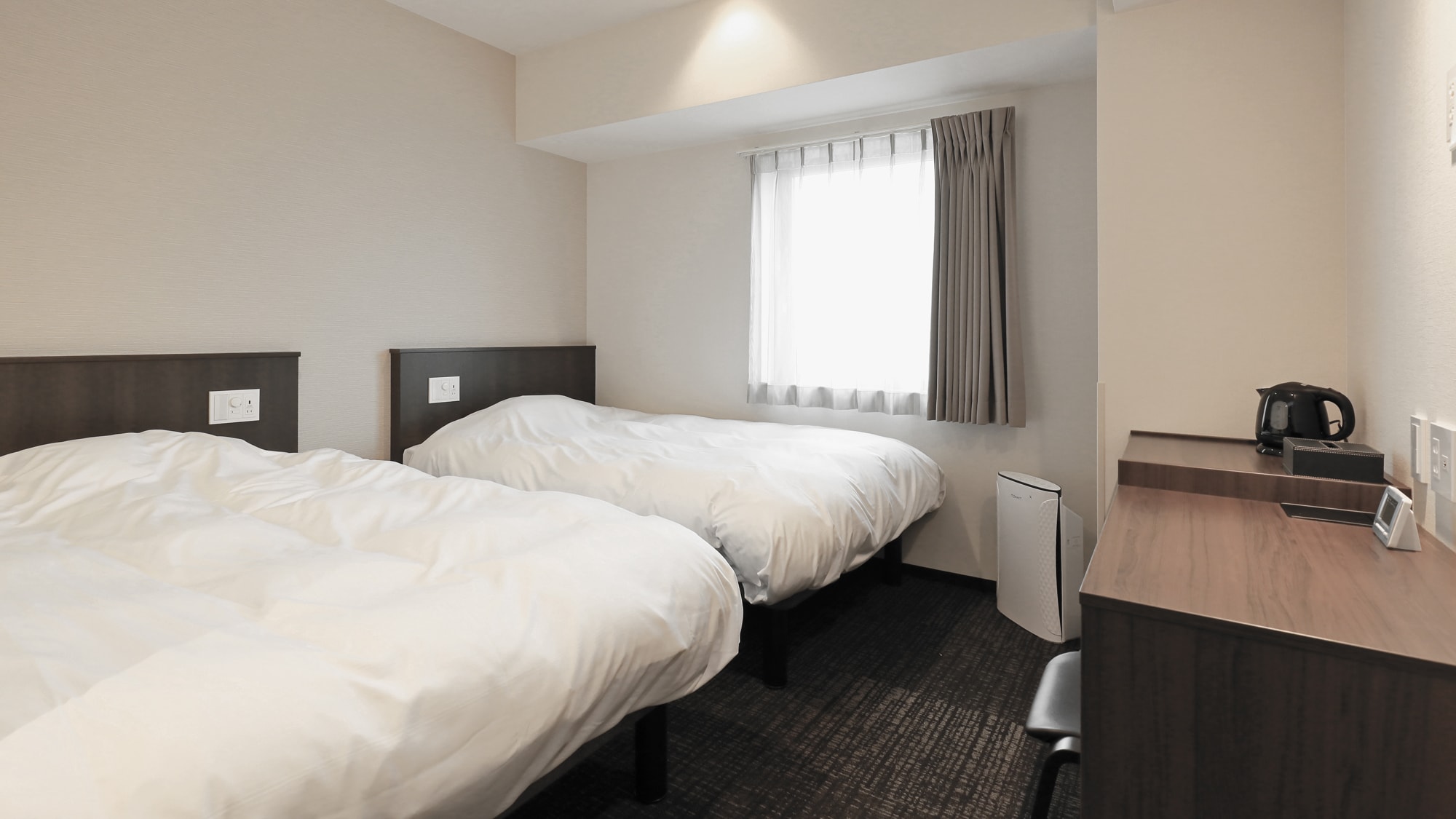 Twin room (image)