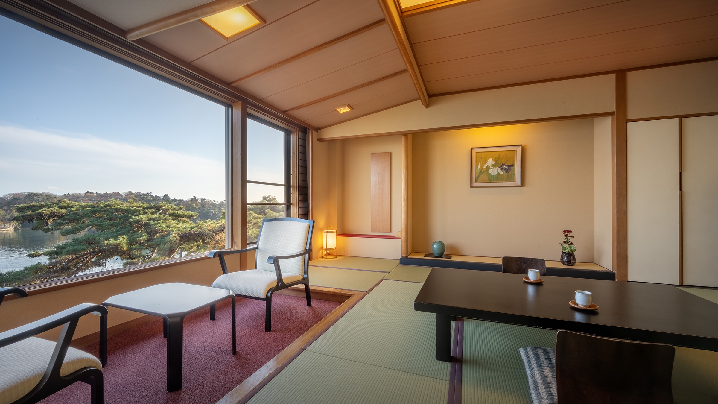 Japanese-style room (10 tatami mats)