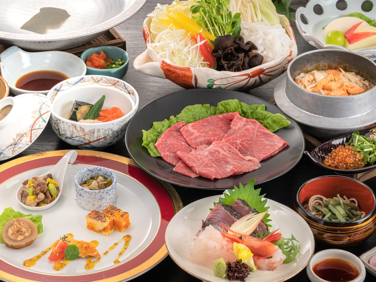 [Standard] We will prepare lean Maesawa beef (peach etc.) for both shabu-shabu and grilled.