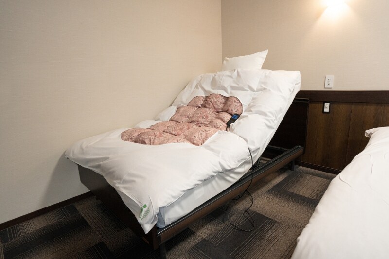 211 (Tersedia paket senior)