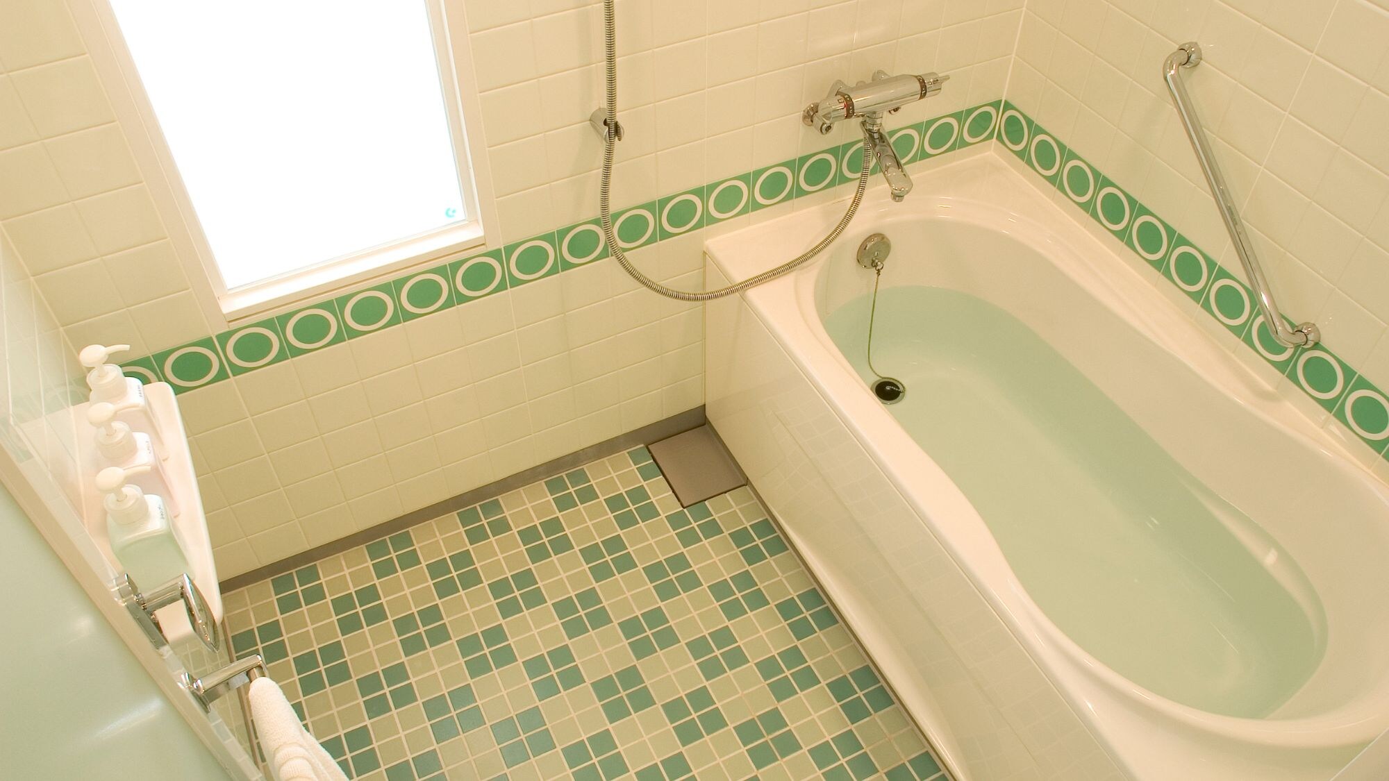 Kamar Mandi Standar