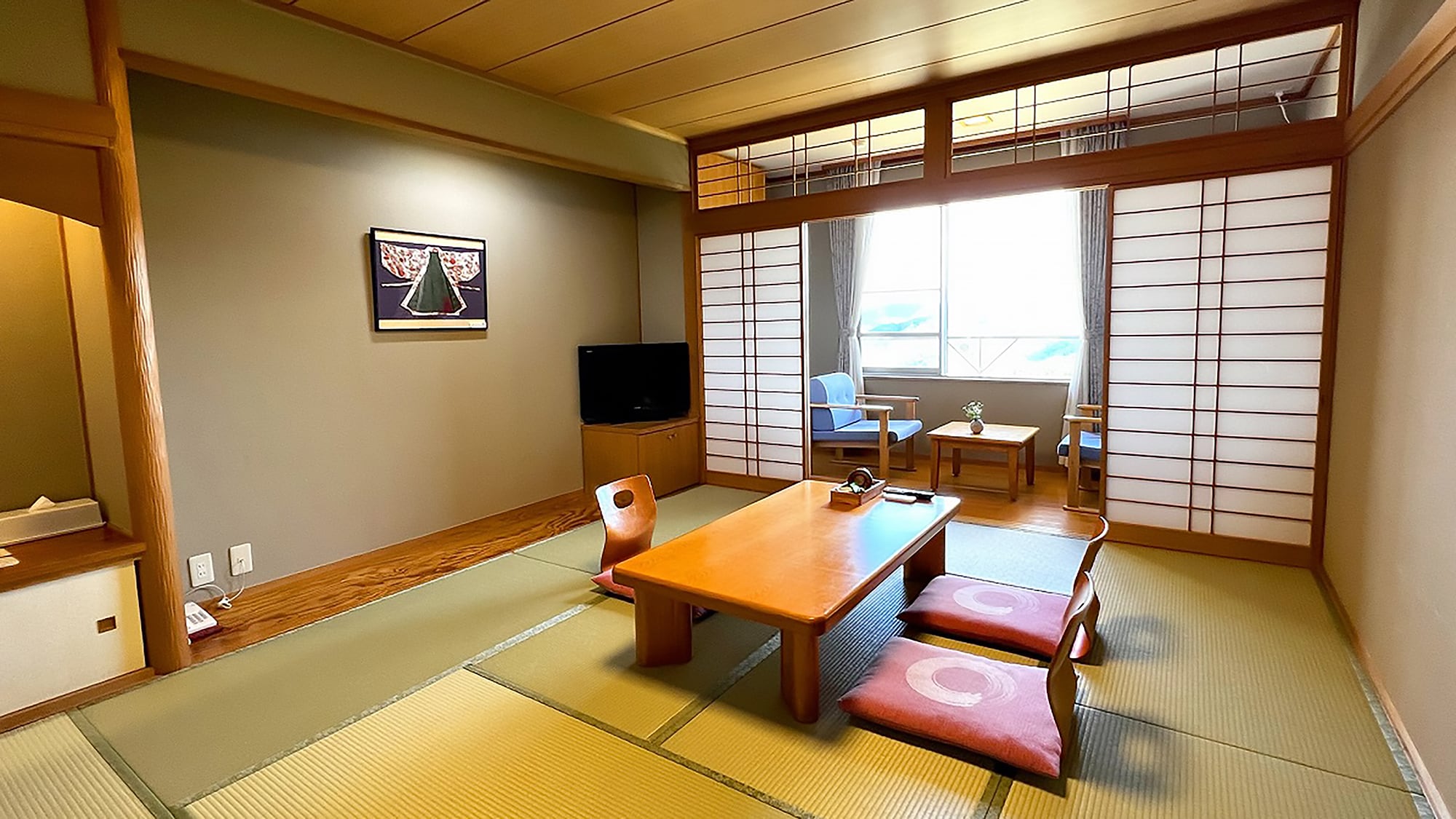 [Japanese-style room] An example of a room where you can relax in a quiet environment