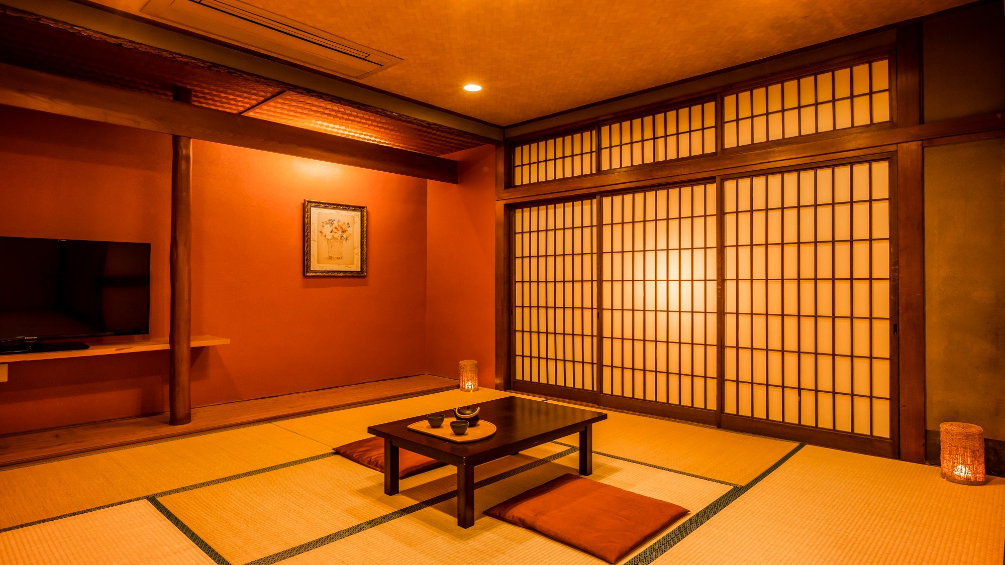 2 standard Japanese-style rooms of 12 to 14 tatami mats *Example of guest room