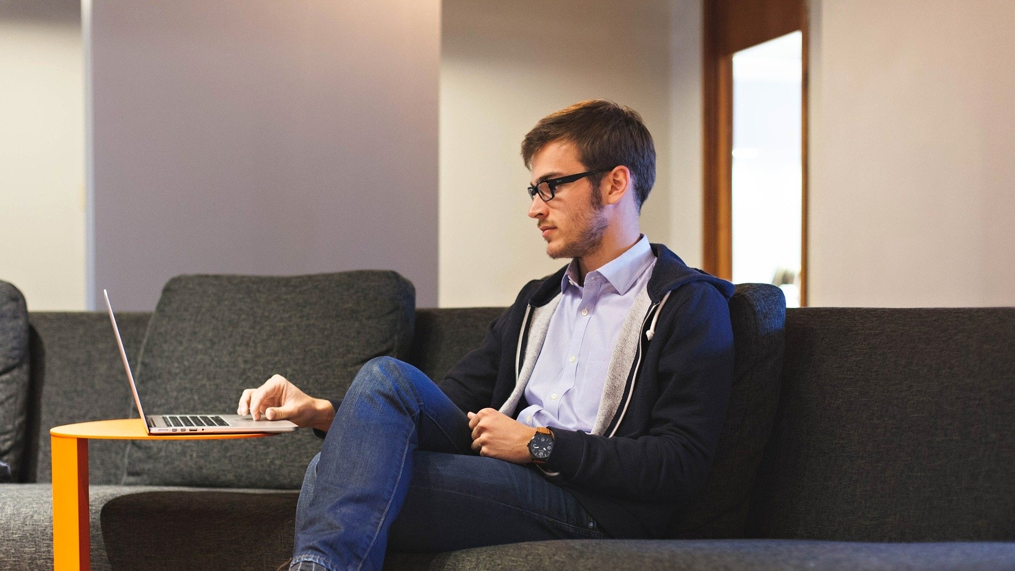 1 person [Standard] For business trips or solo travel. We offer a comfortable space with full facilities!