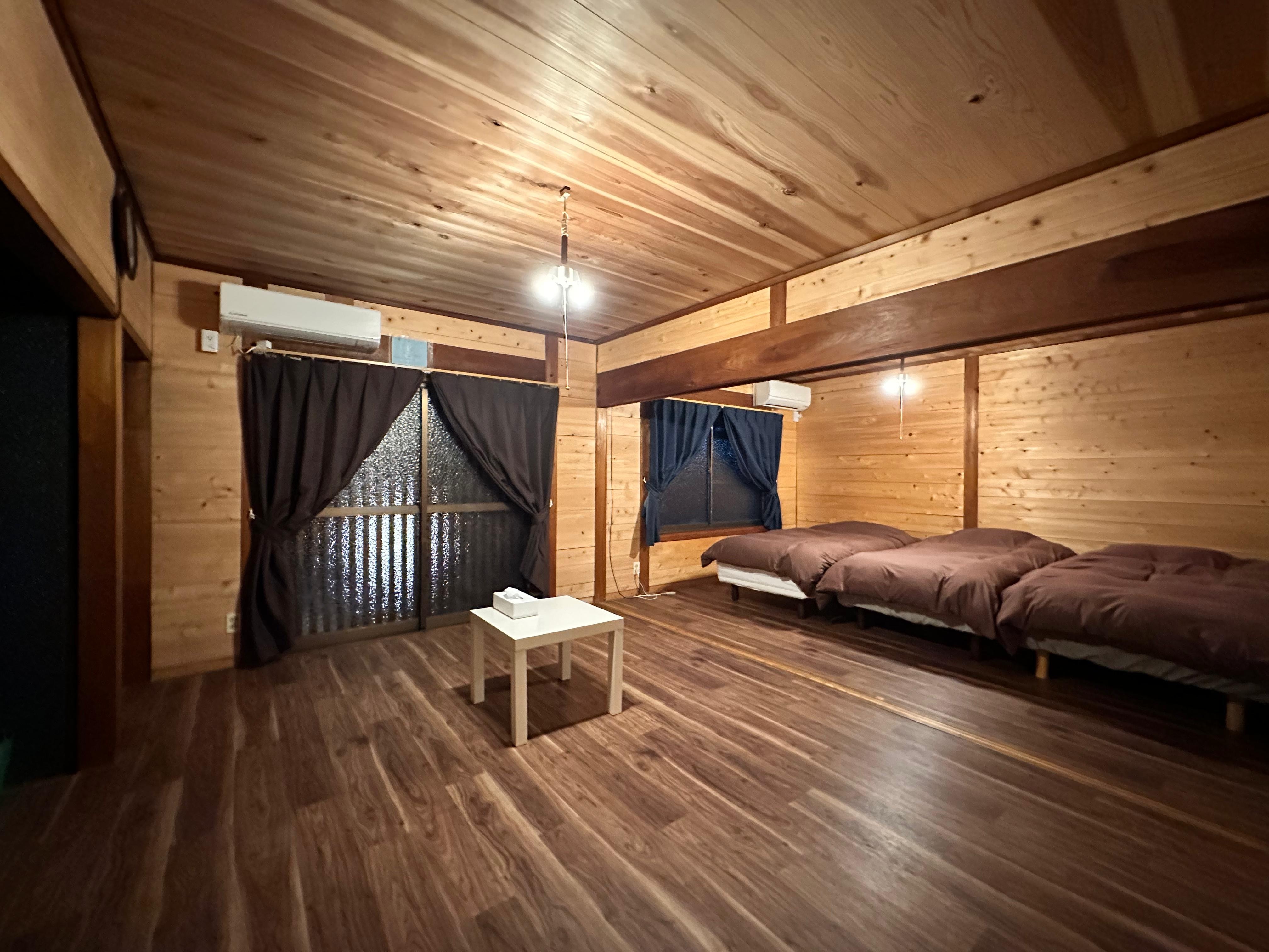 Rakkasei's room