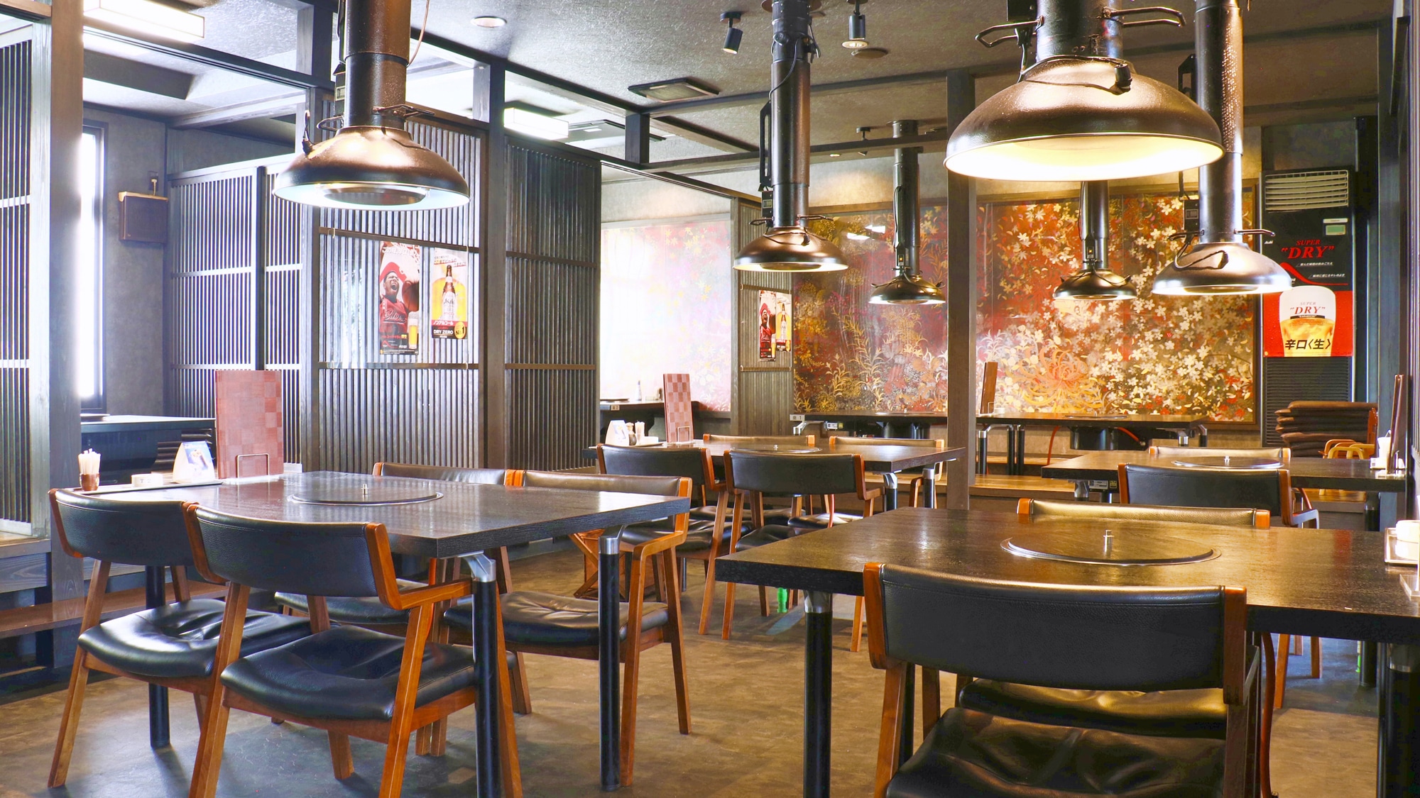 [ร้านอาหาร] ภายใน