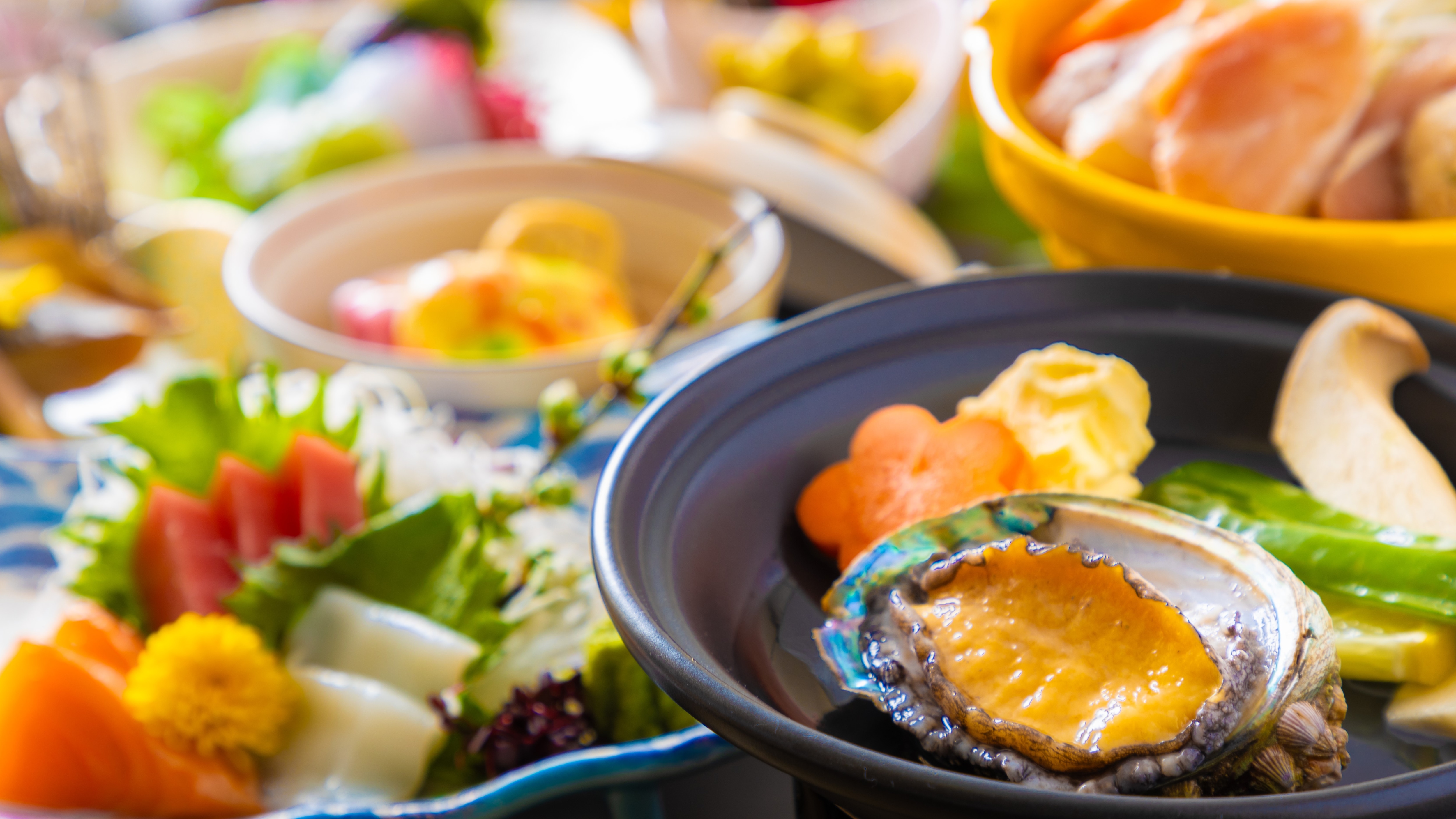 [晚餐圖片]新鮮♪烤鮑魚和生魚片