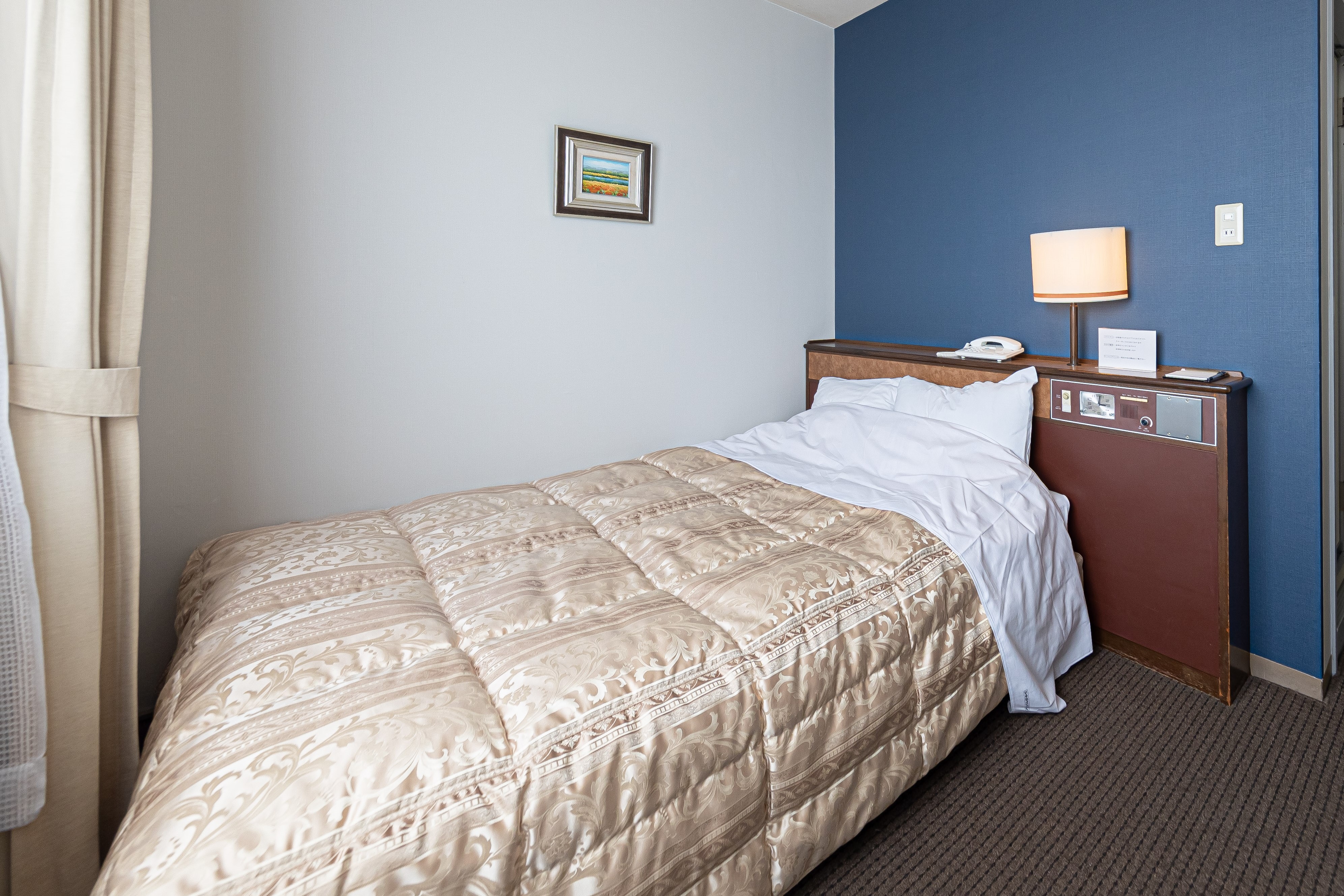 semi double room