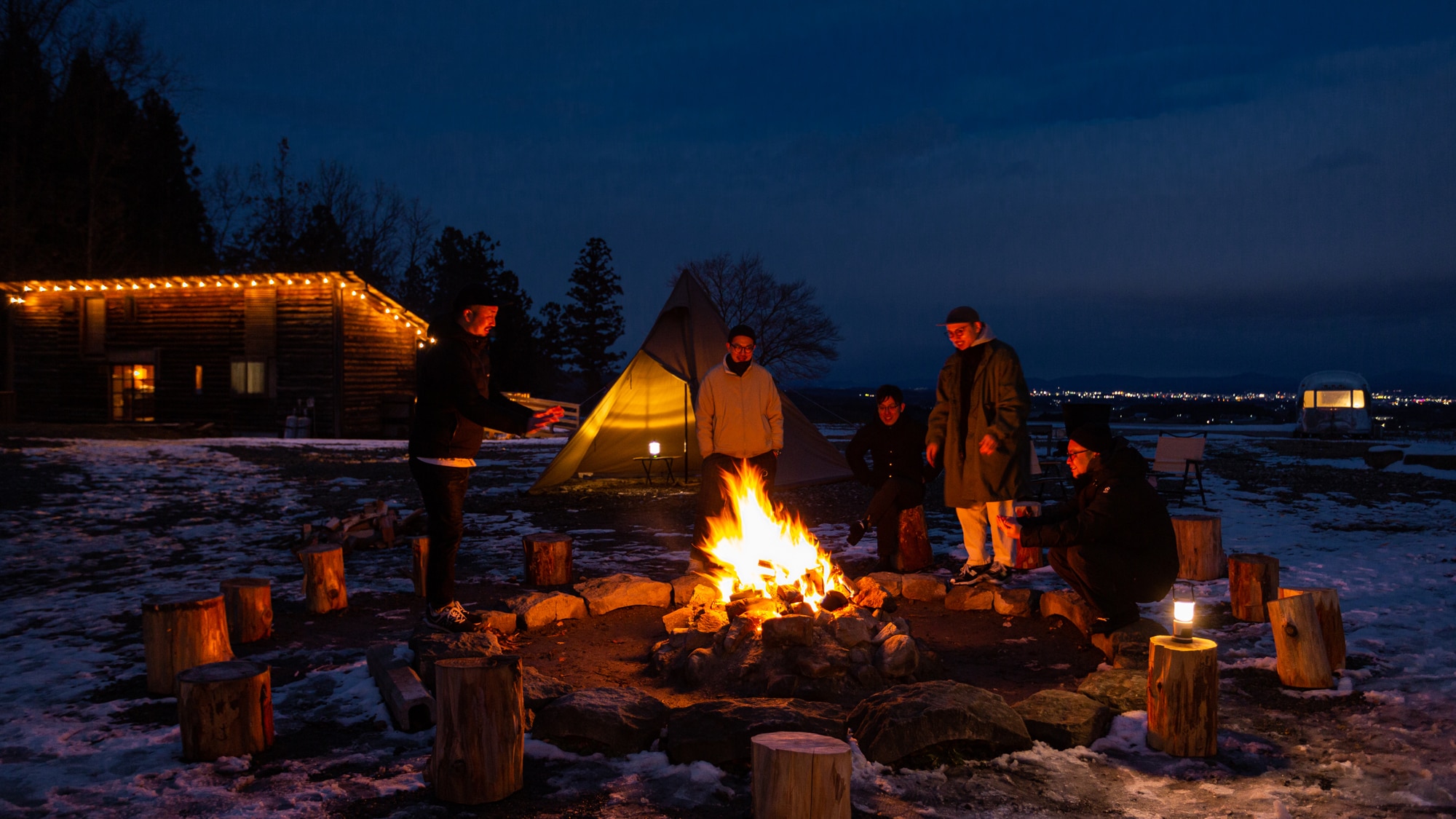 # [Forest of Echoes] A special time spent talking with friends around a bonfire...