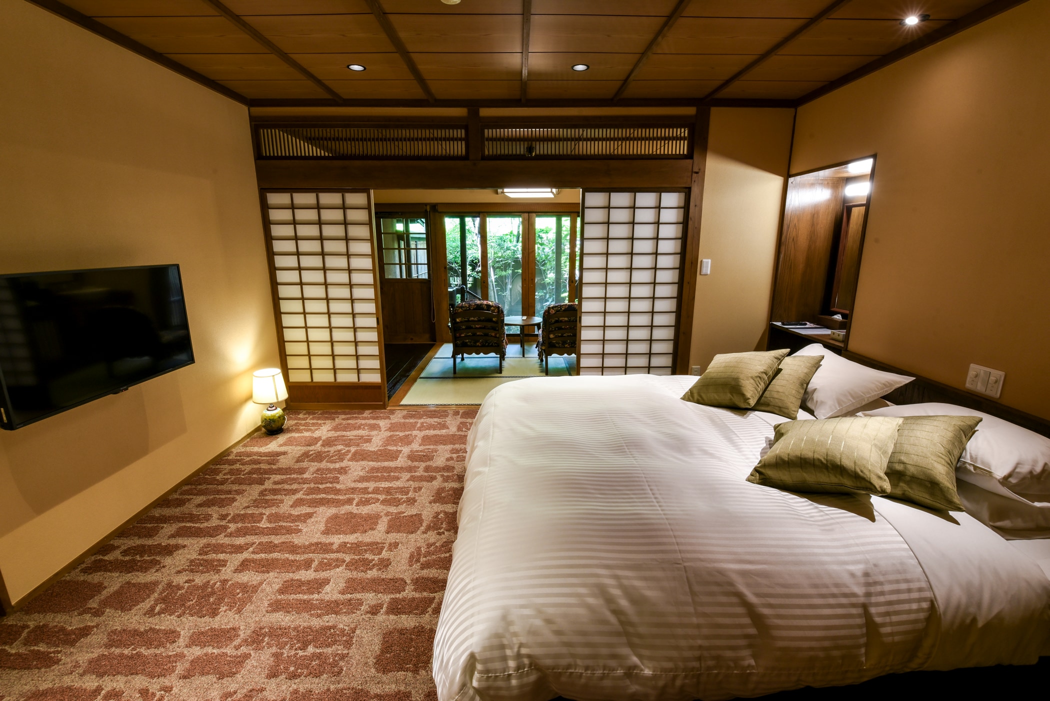 Suidake bedroom