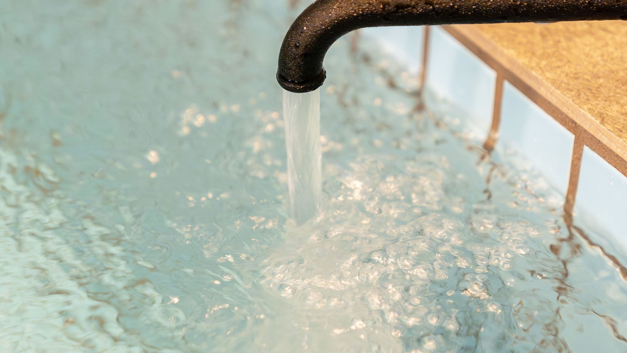 [Male-only public bath & sauna] Cold bath
