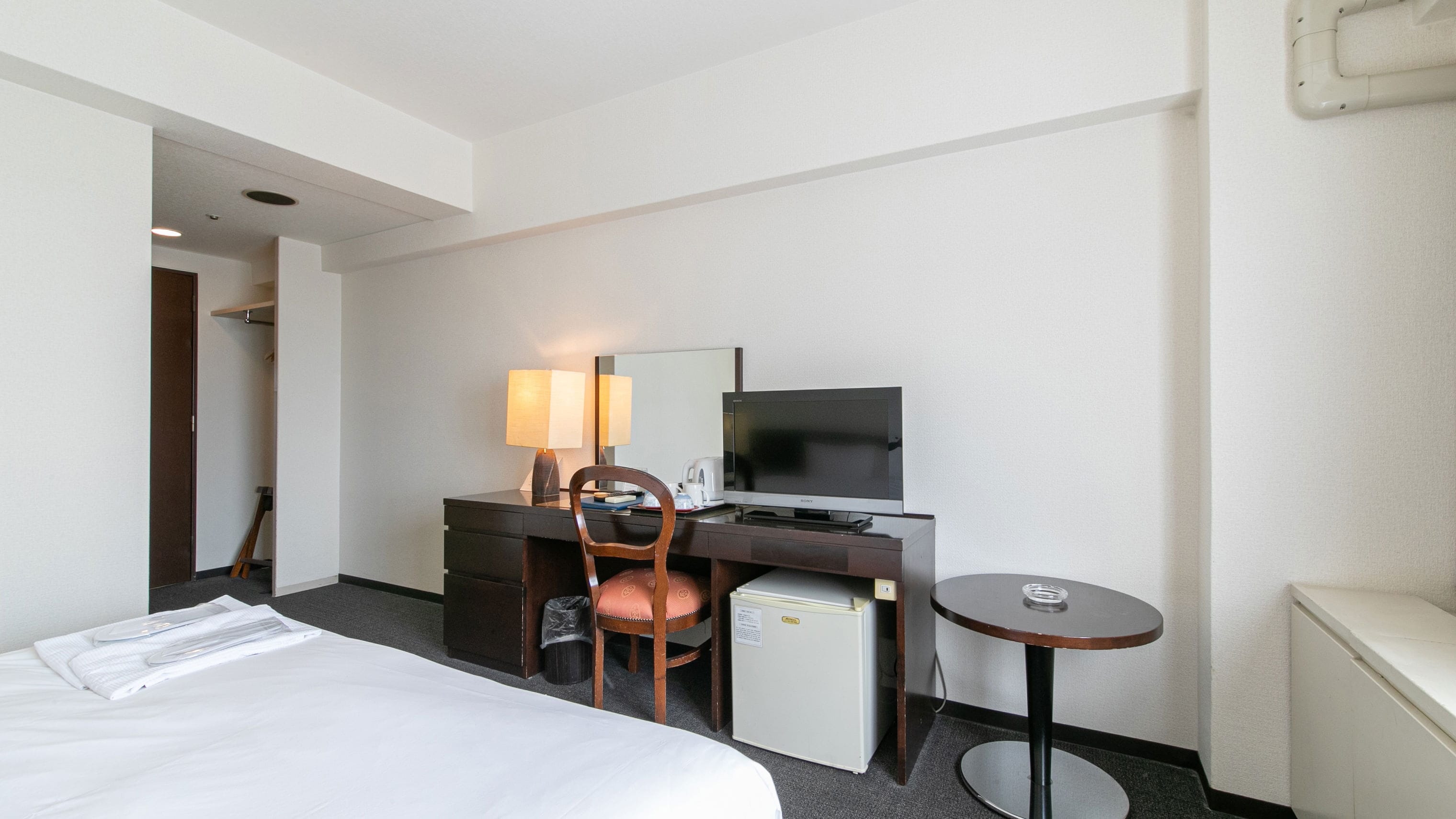 Kamar King Double
