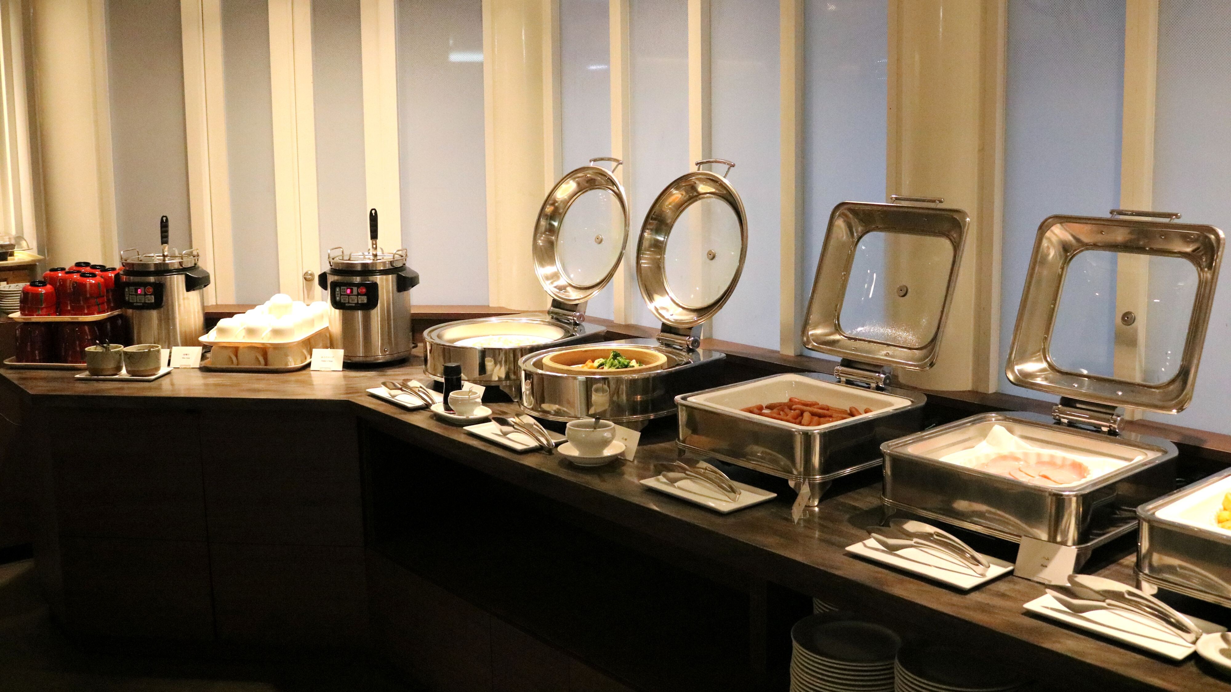 Japanese and Western breakfast buffet