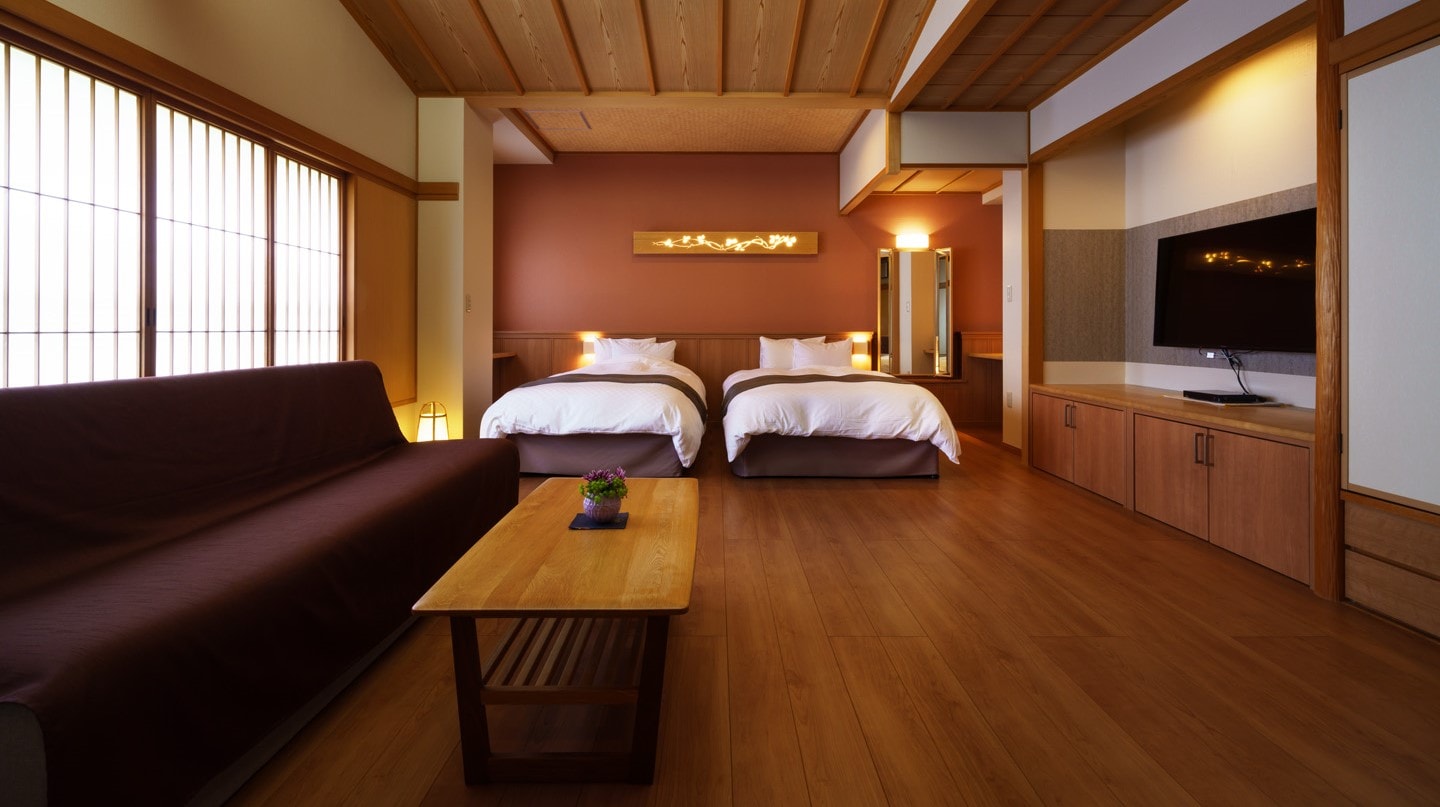 [Suehirotei Universal Design Room]