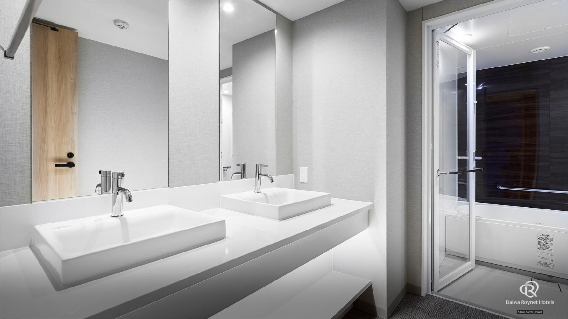Long Stay Room Bathroom