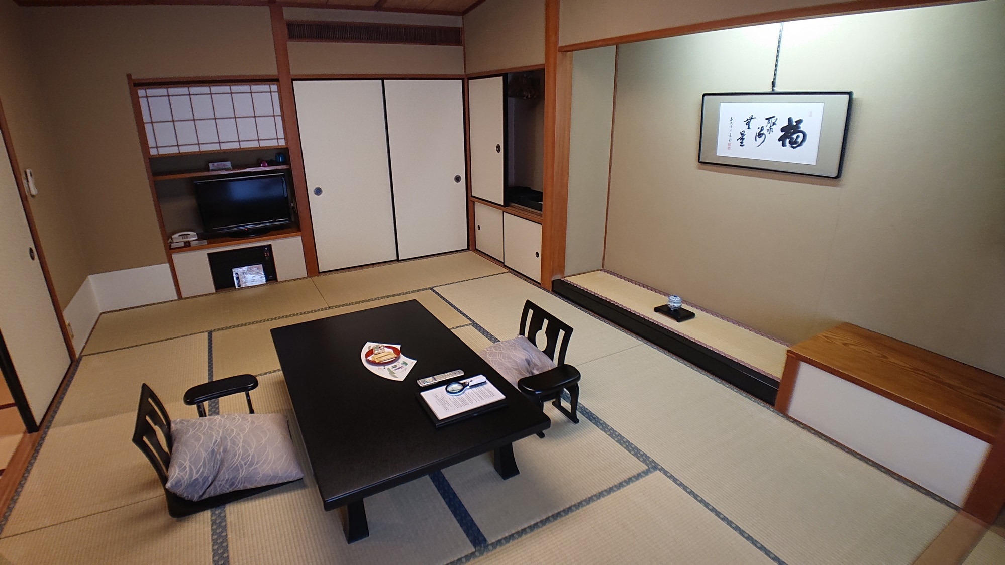 [Japanese-style room 10 tatami mats] Room image