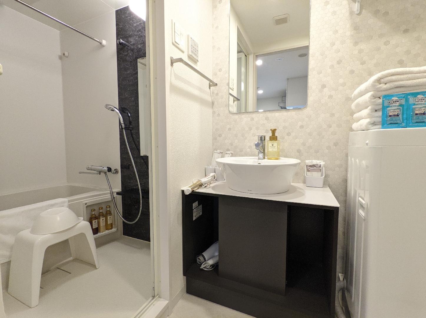 Bathroom_washing_washing_1