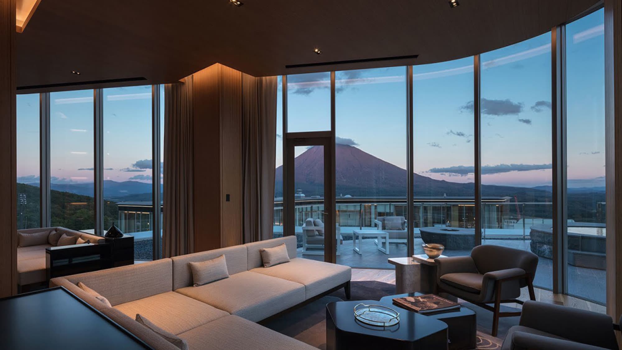 [Penthouse] Ruang tamu