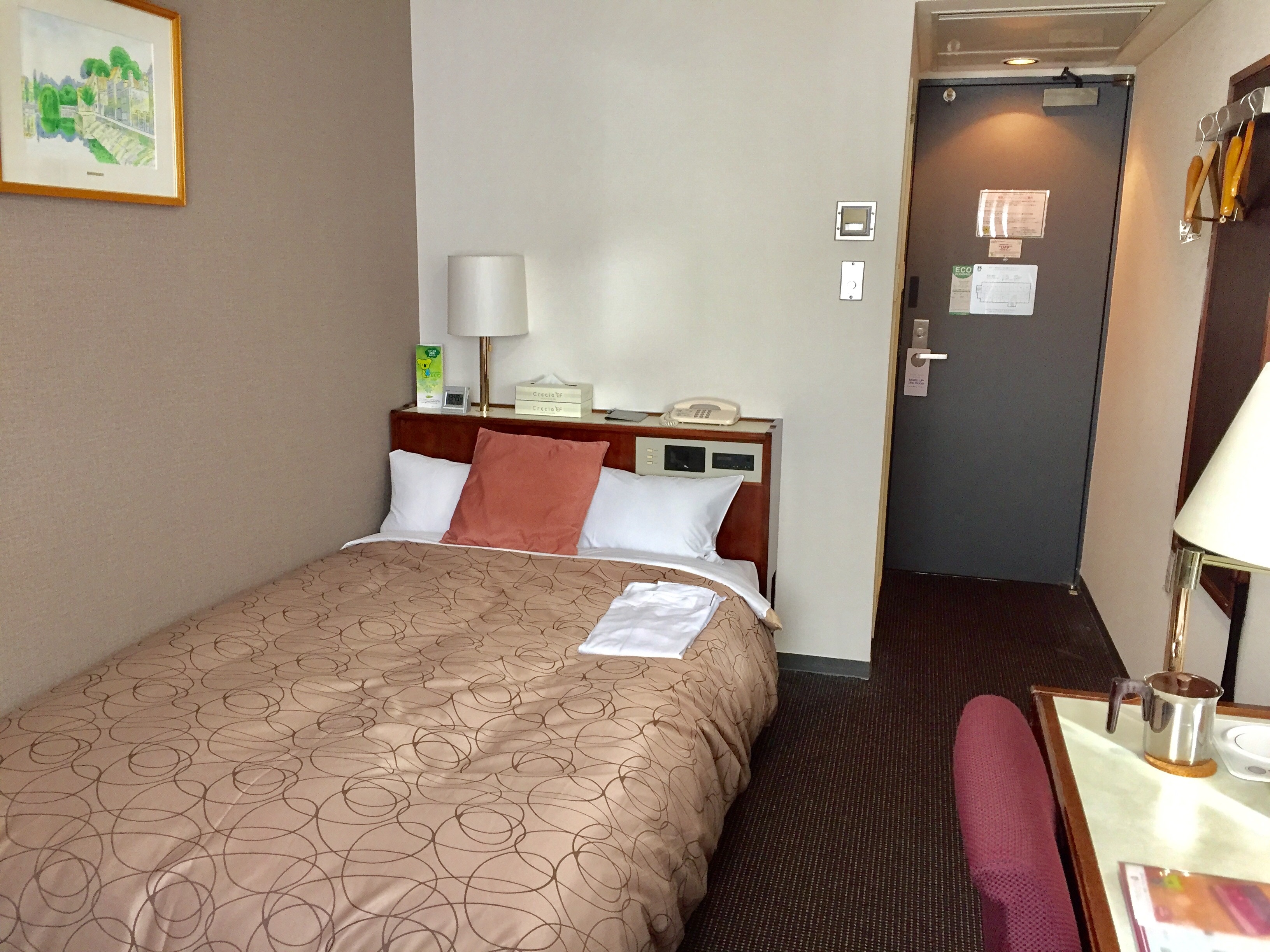 Semi-double room