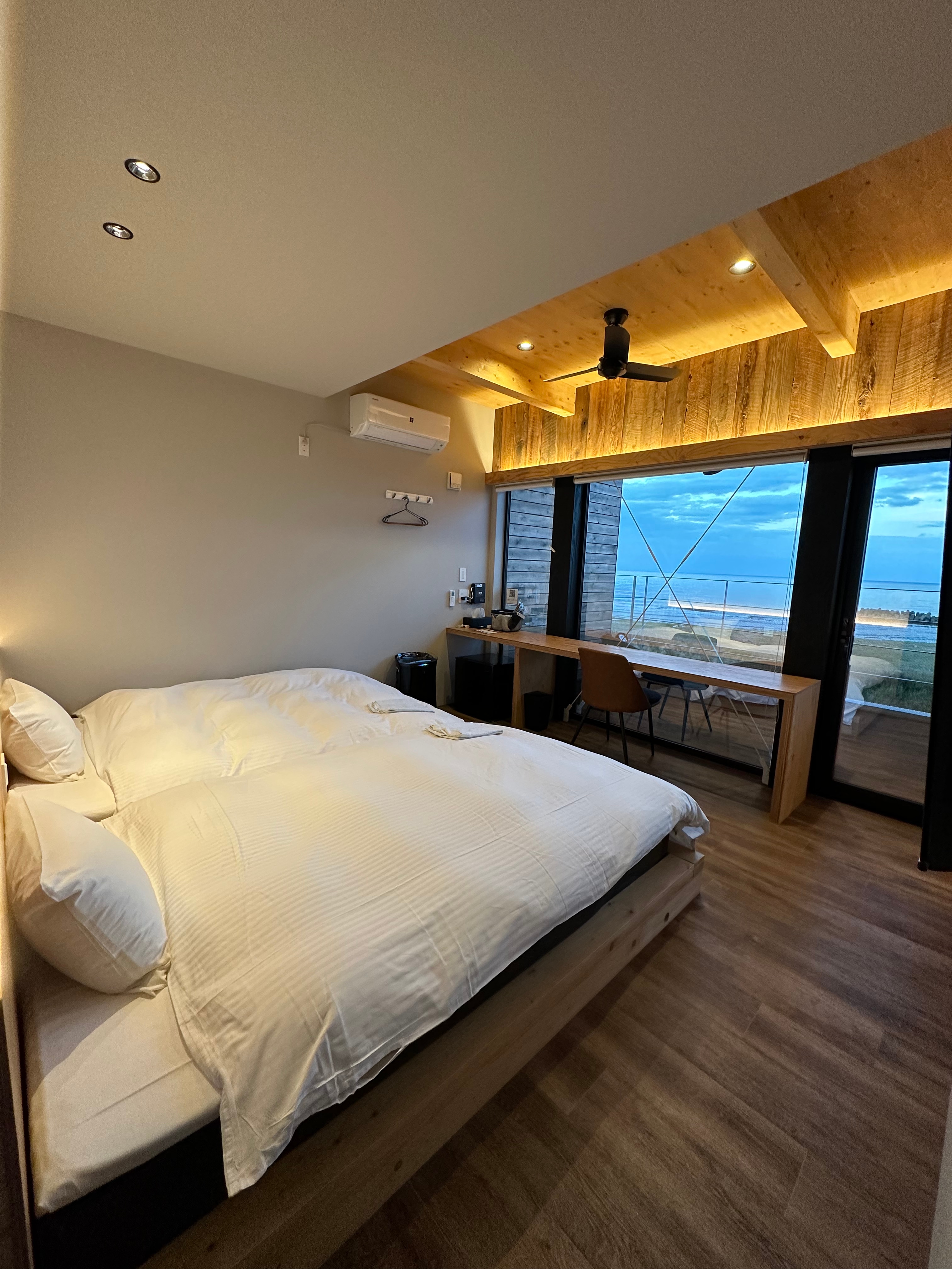 Grand Suite Bedroom