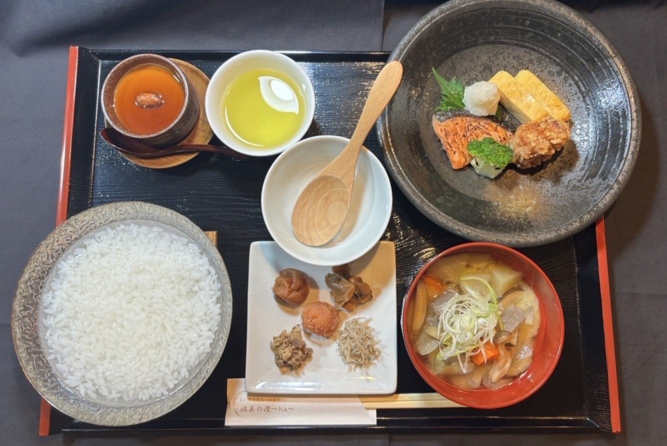 Bữa ăn cháo trắng