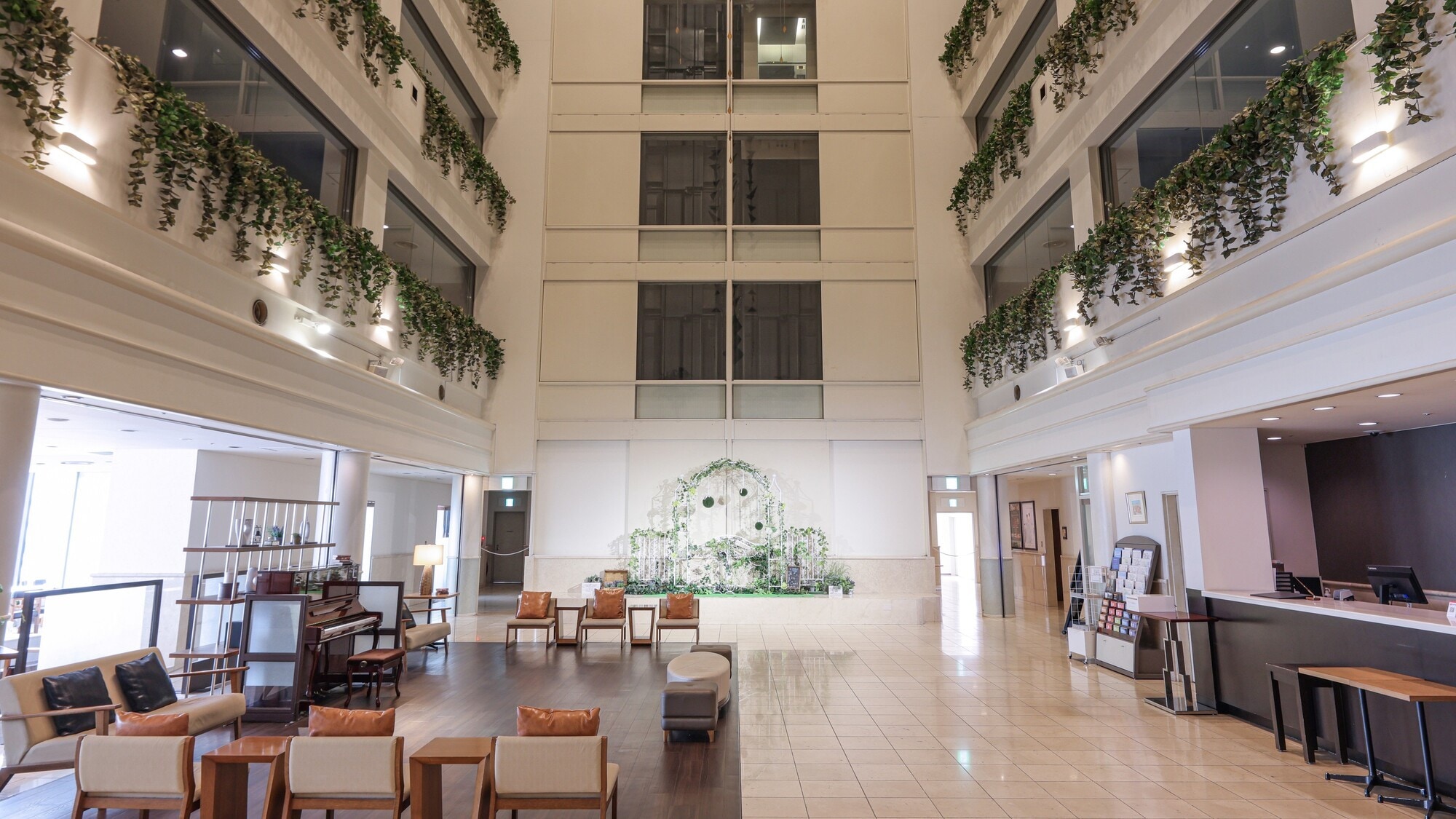 4층 로비 이미지