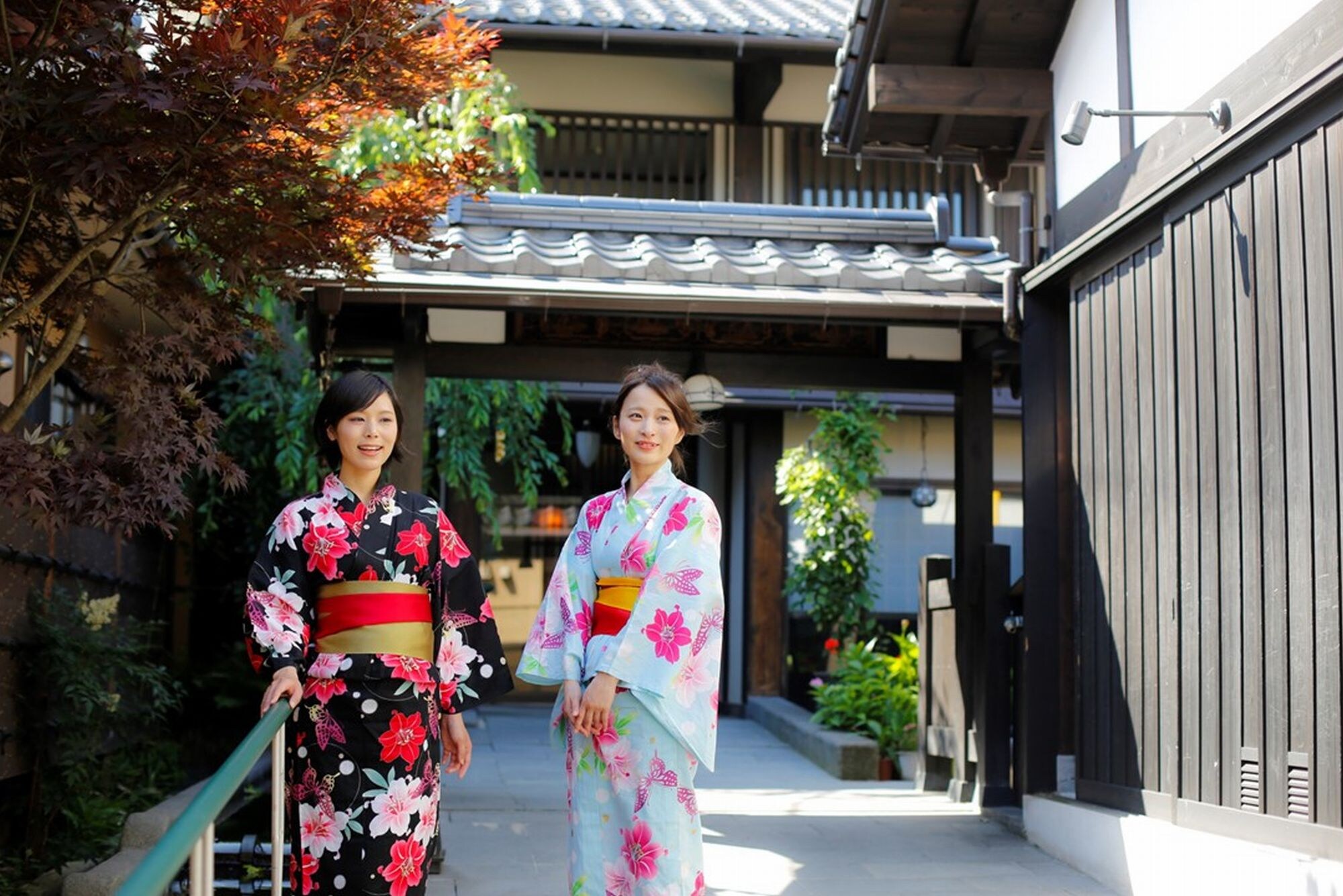 Sanaeda Yotei is located on the mountain behind the main building. There are only six rooms on a 666 sqm site.