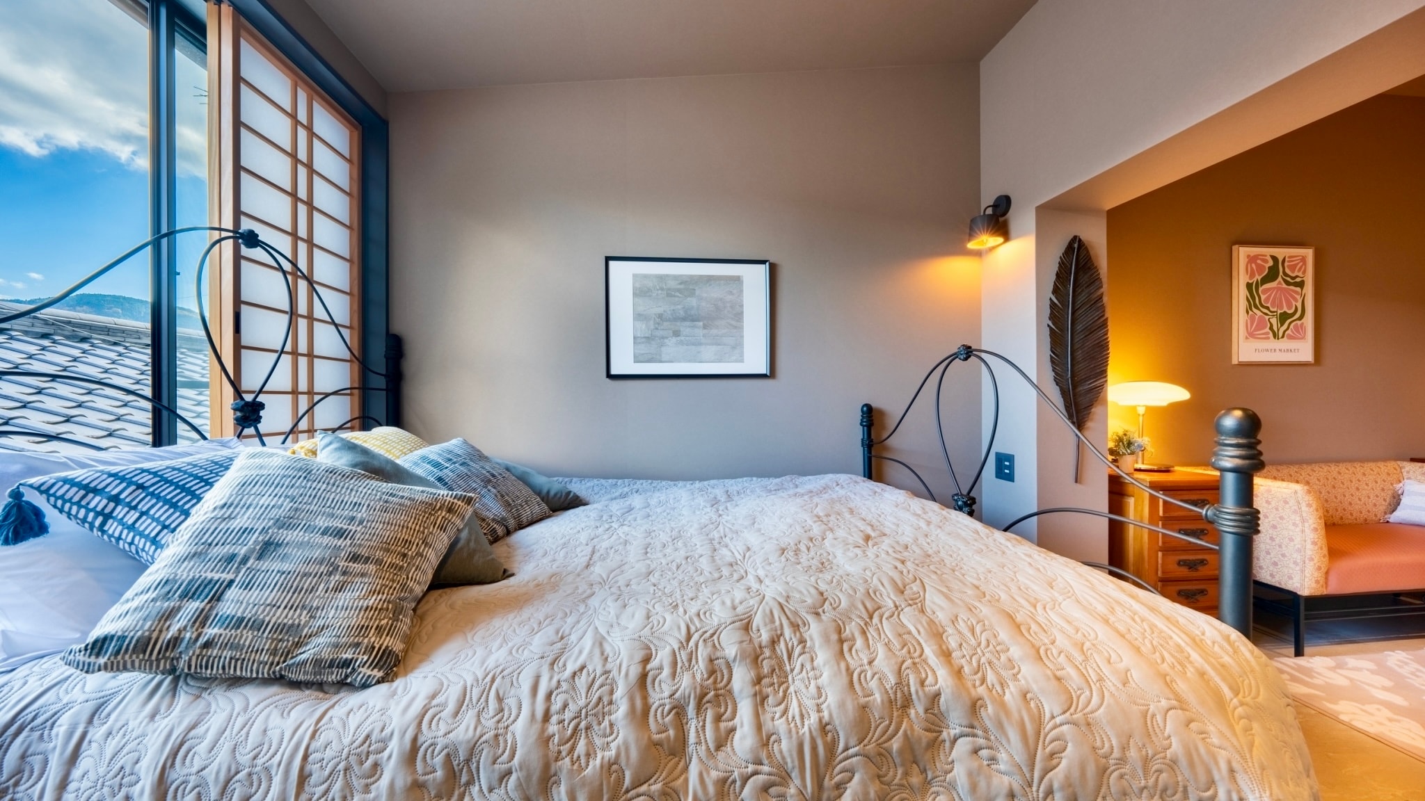 [Western-style building] Room 8: Western-style room/double bed x 1