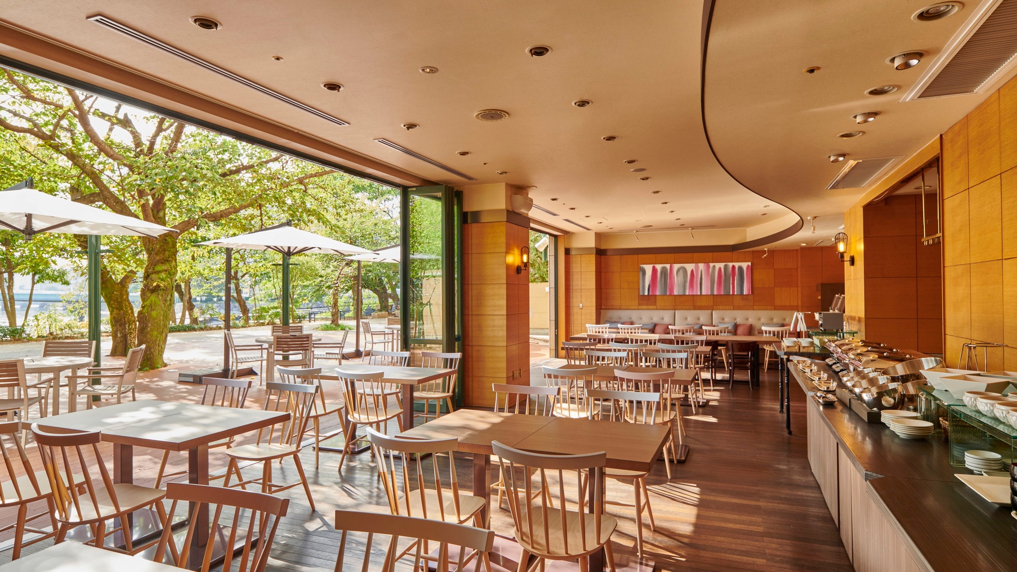 Restoran Hotel 1F "The River Side Cafe"