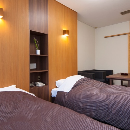 Western room A (twin room)
