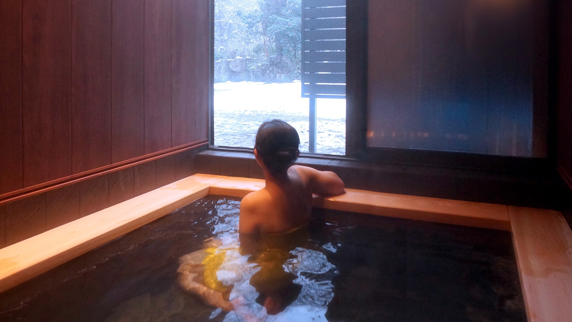 *Rooms with semi-open-air baths