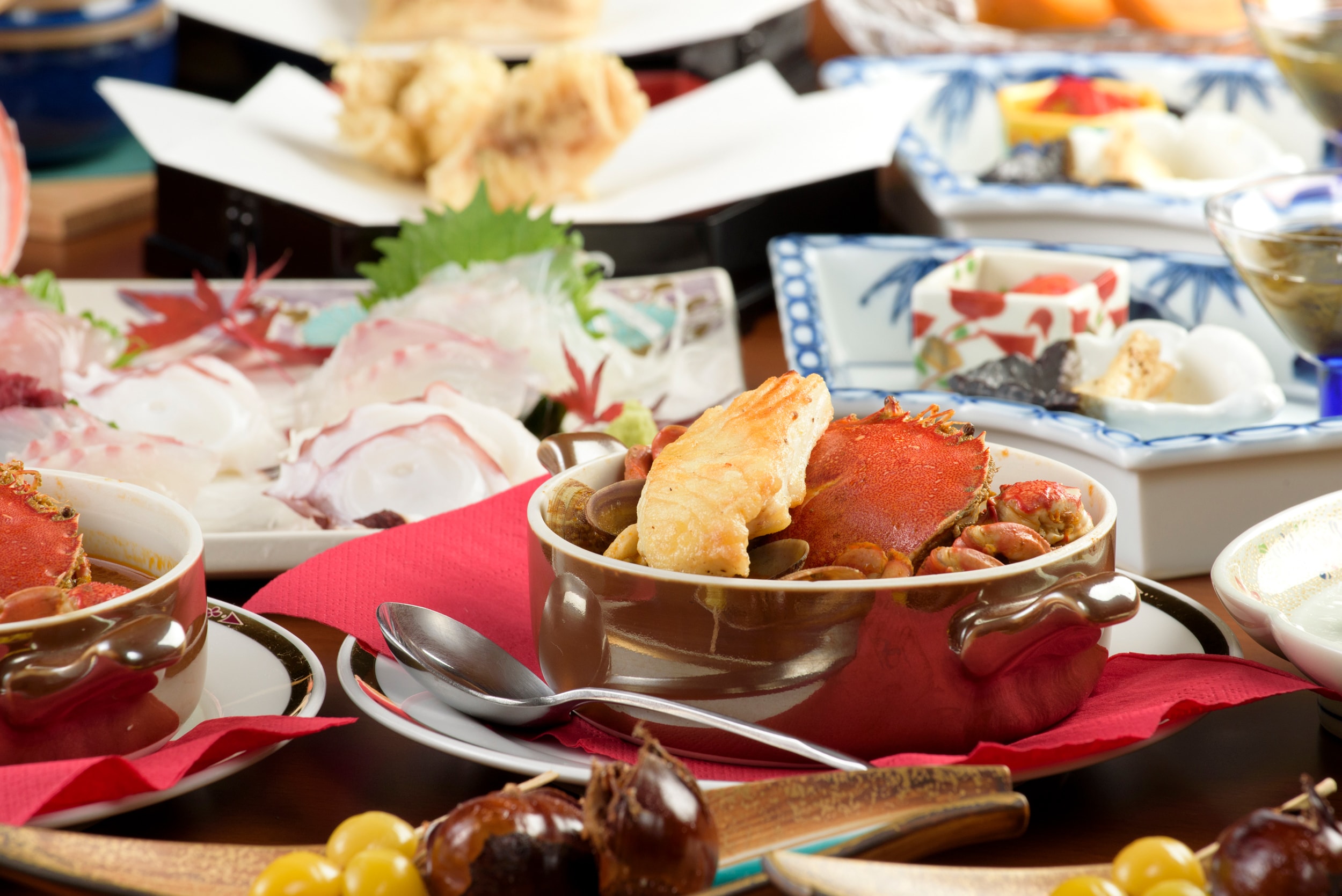 Menu standar penginapan sup seafood kepiting Maru