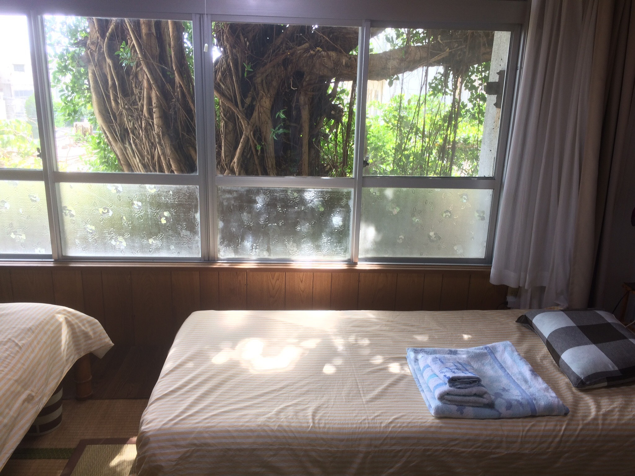 Room 1