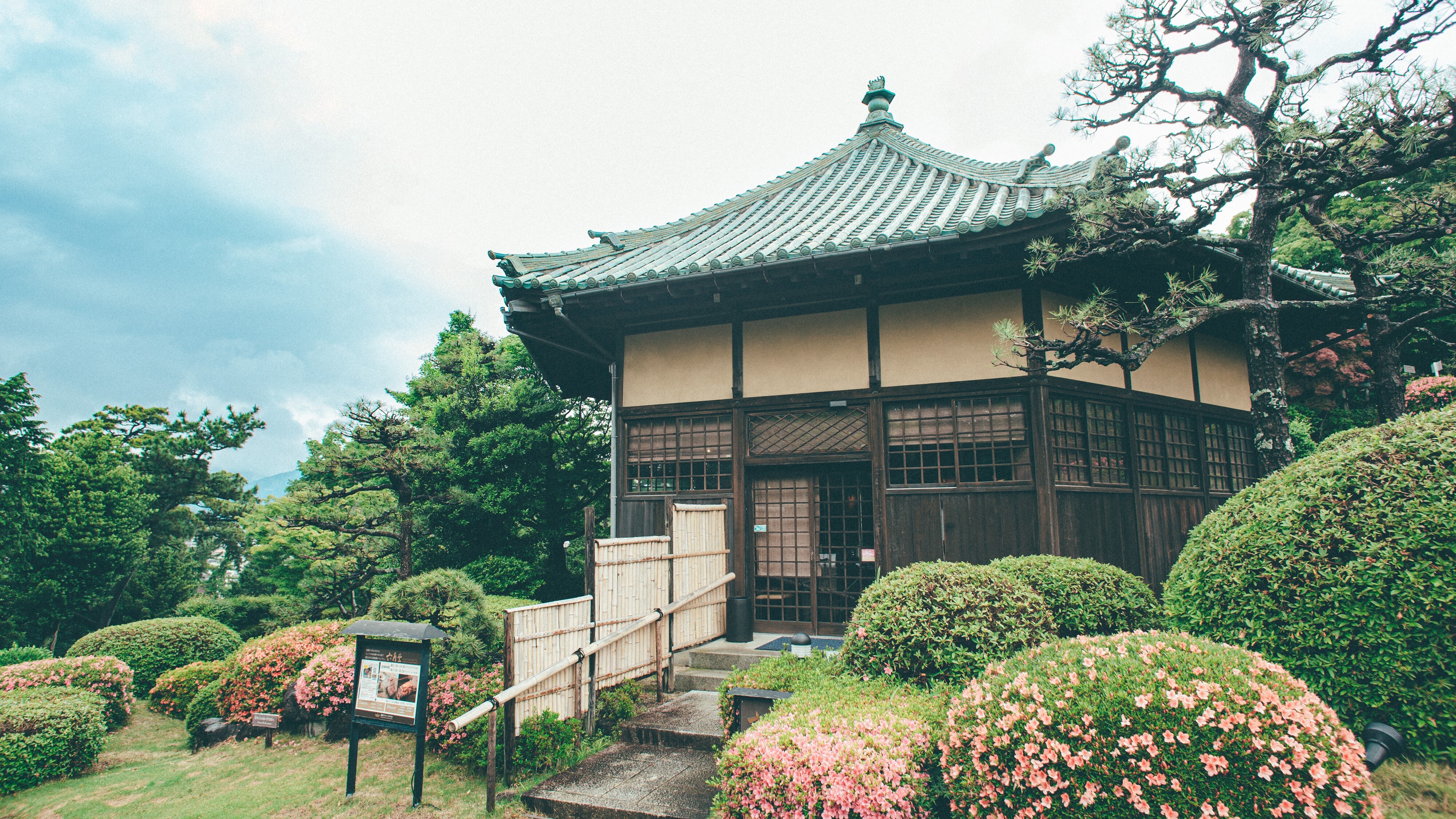 Eksterior Rokkakudo
