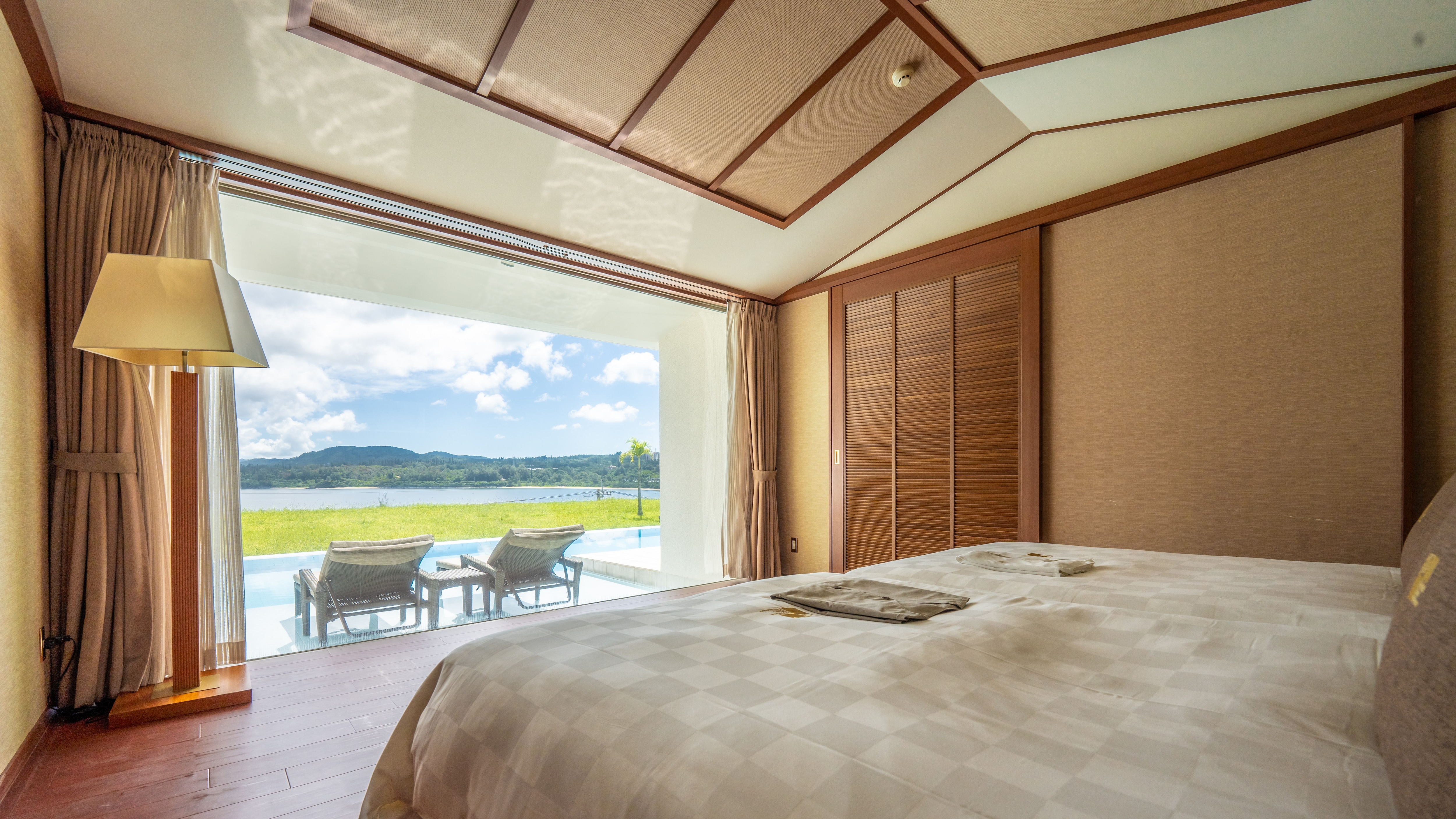 [Executive Suite] 1 Bedroom (70m²)