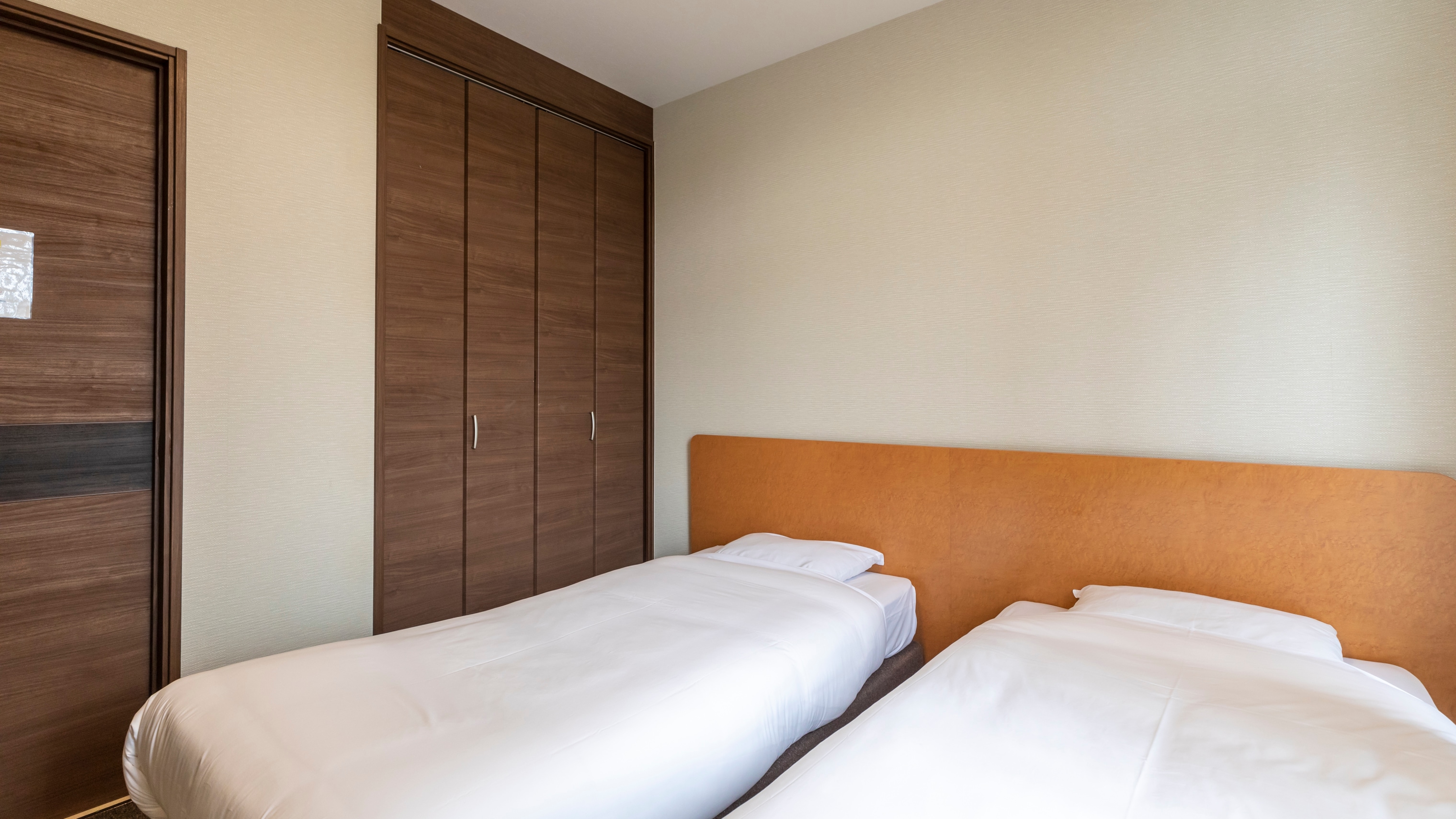 [Non-smoking] Twin room