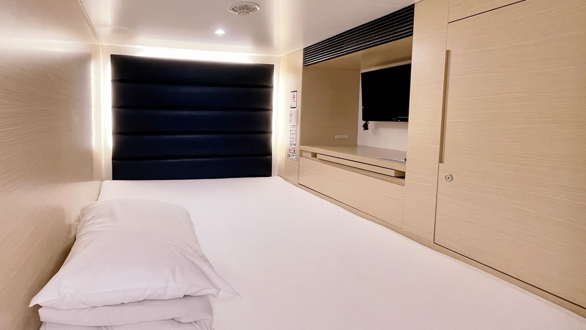 Kamar standar lebar