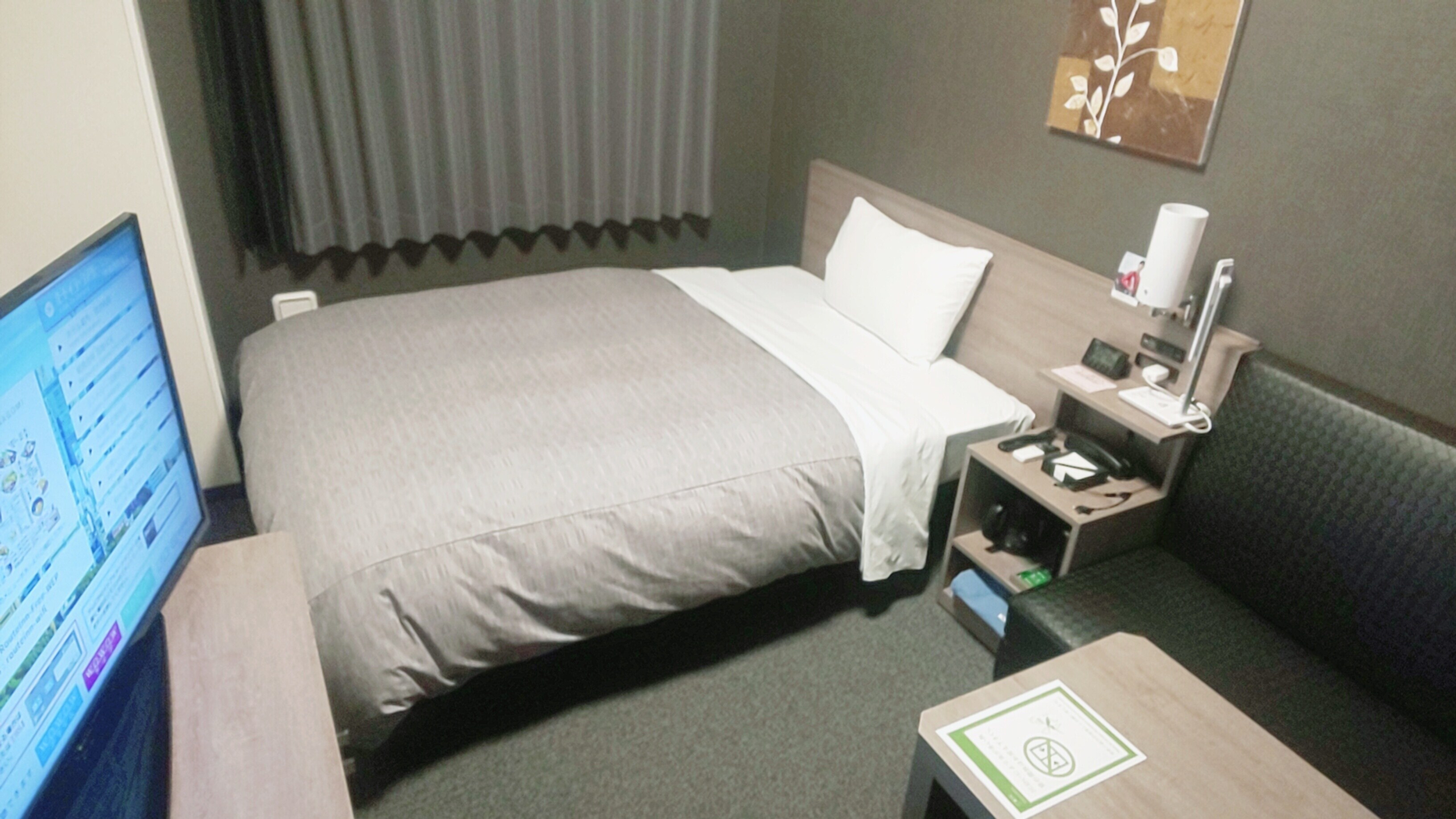 [Comfort Single Room] ◆ Introduction of air portable bedding ・ Room theater (general movies only) Free ◆