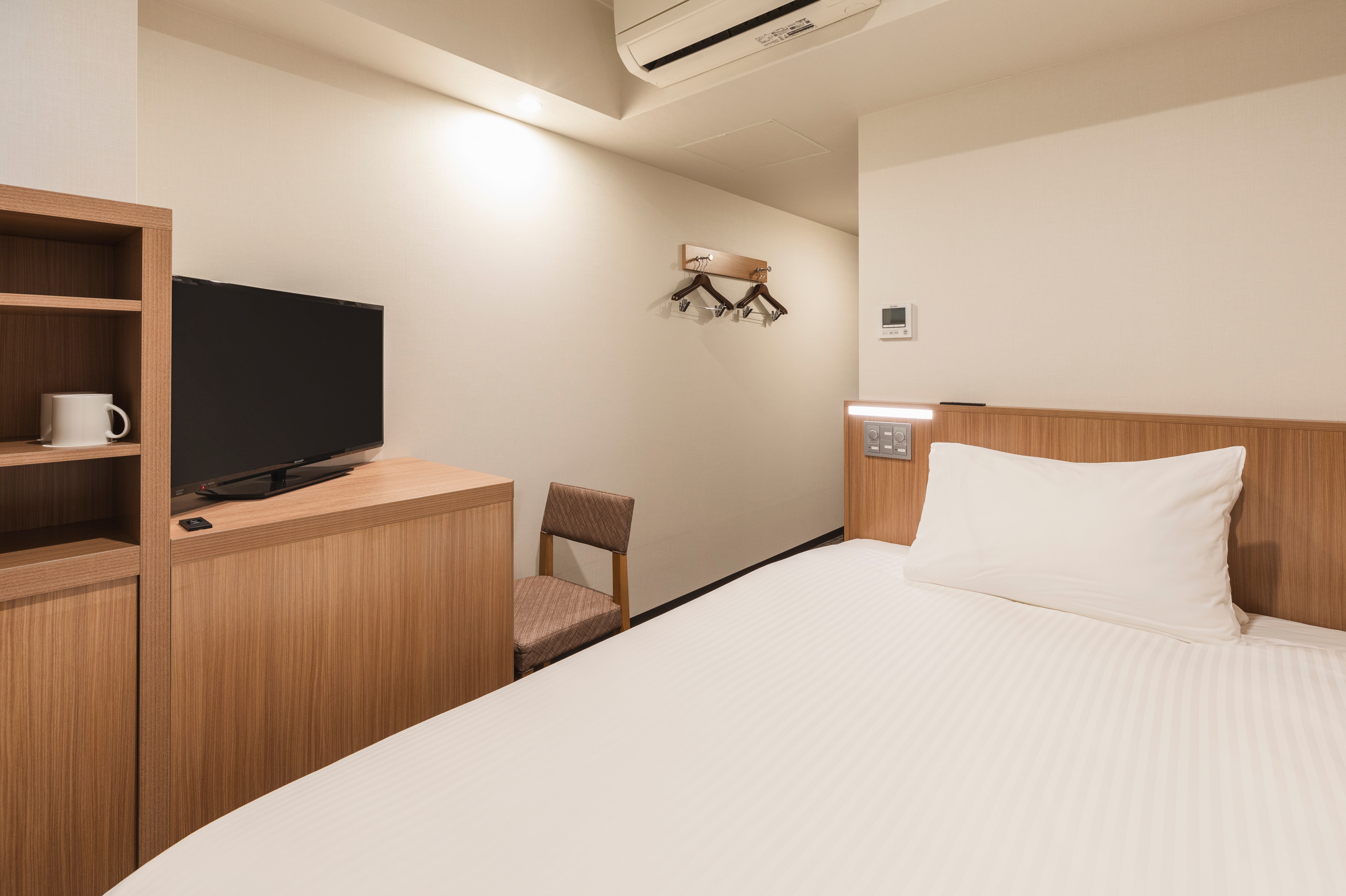 [Double] All rooms are non-smoking / 11.6㎡ / Simmons bed 140cm width