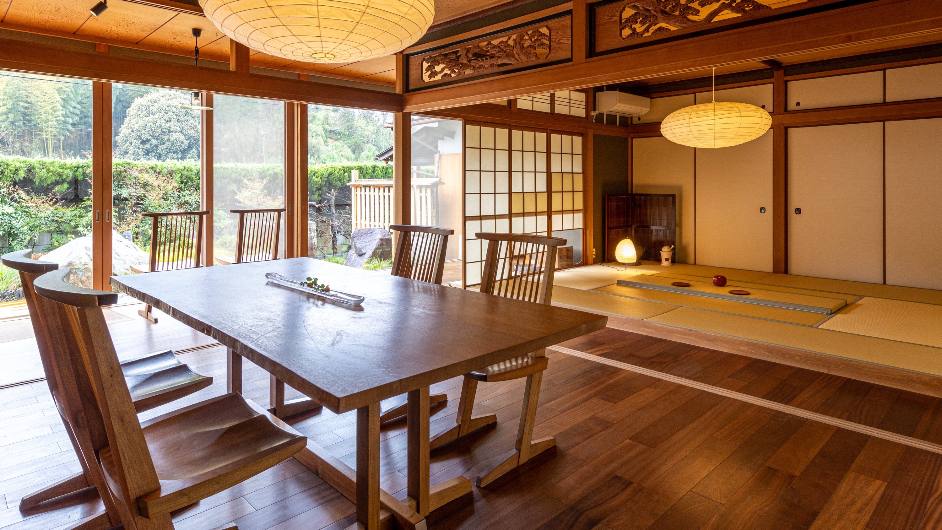 George Nakashima 的“圓錐形椅子”和 Isamu Noguchi 的“AKARI”