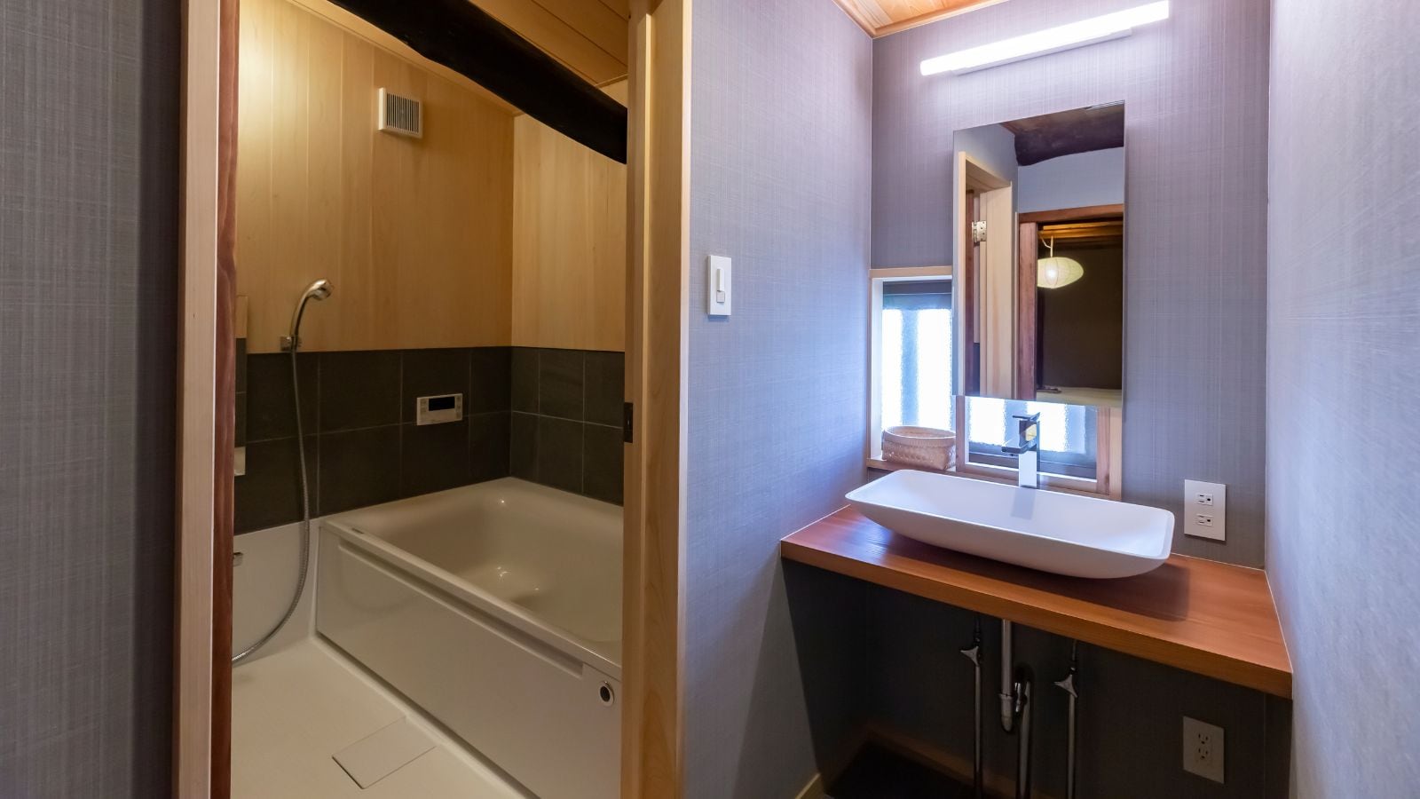[VMG Comfort 102] A hidden sanctuary awaits at the top of the box staircase. A compact room with a sense of history