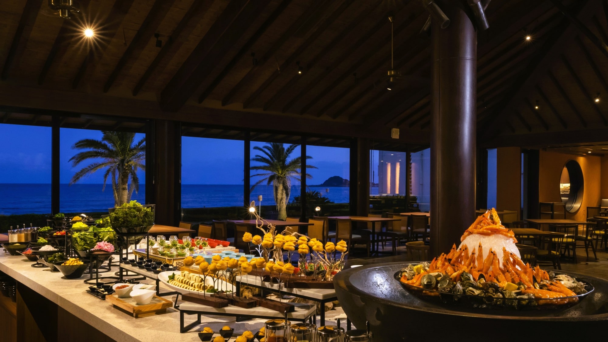 [Dinner buffet] A colorful menu that uses plenty of Boso's seafood and village blessings.