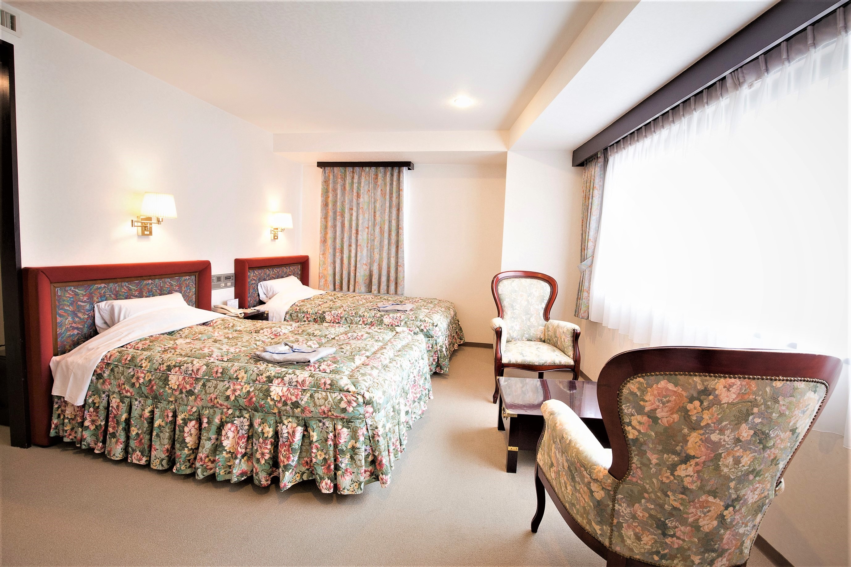 Superior Twin Room
